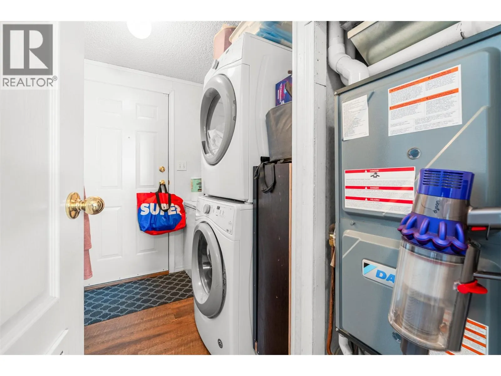 15401 Kalamalka Lake Road Unit# 210