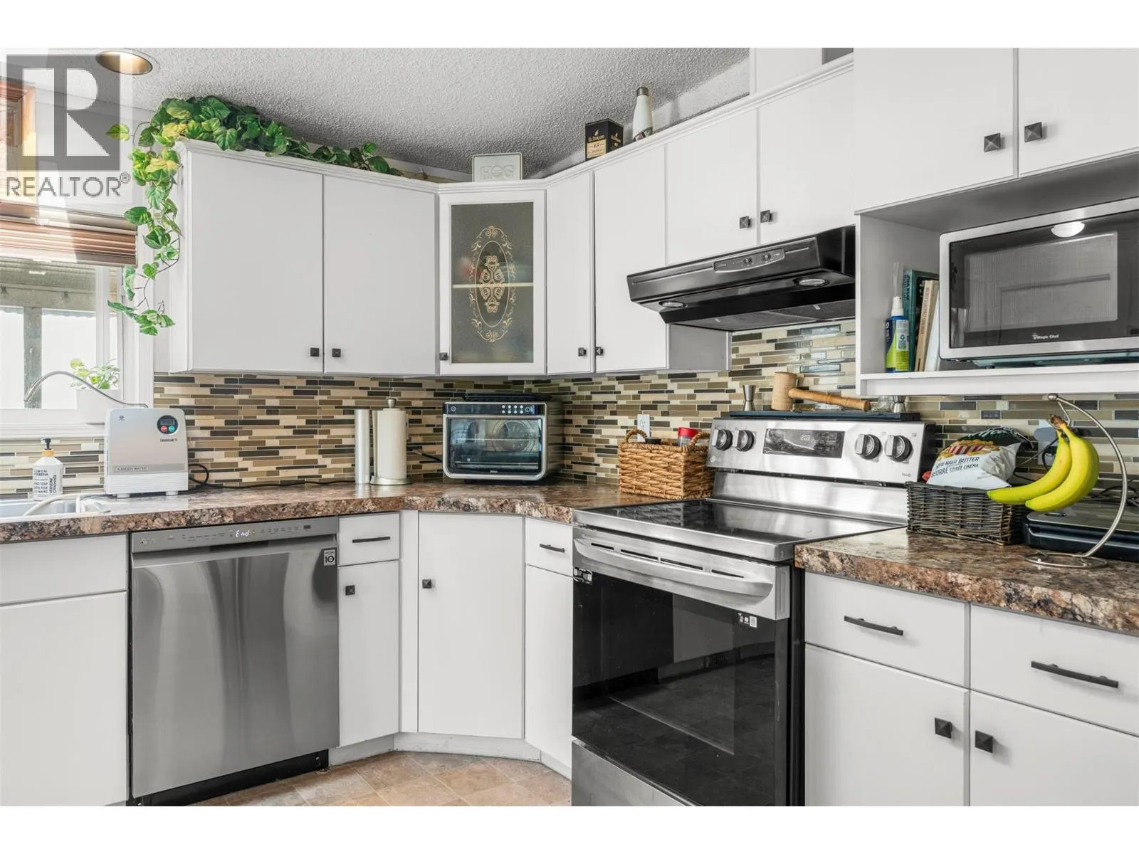 15401 Kalamalka Lake Road Unit# 210