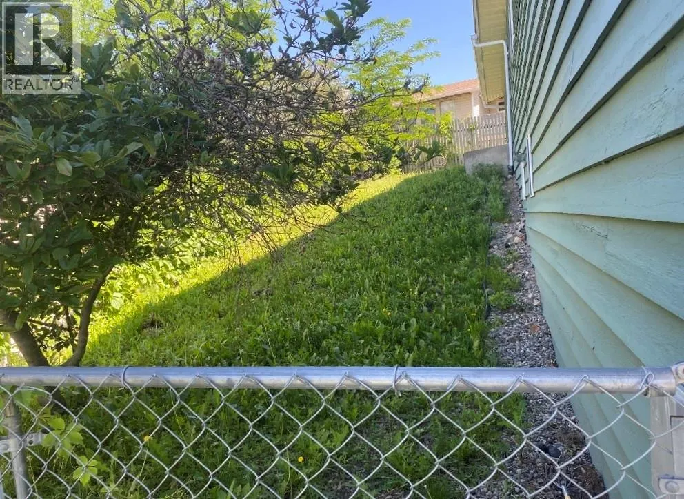 7437 VALLEY HEIGHTS Drive