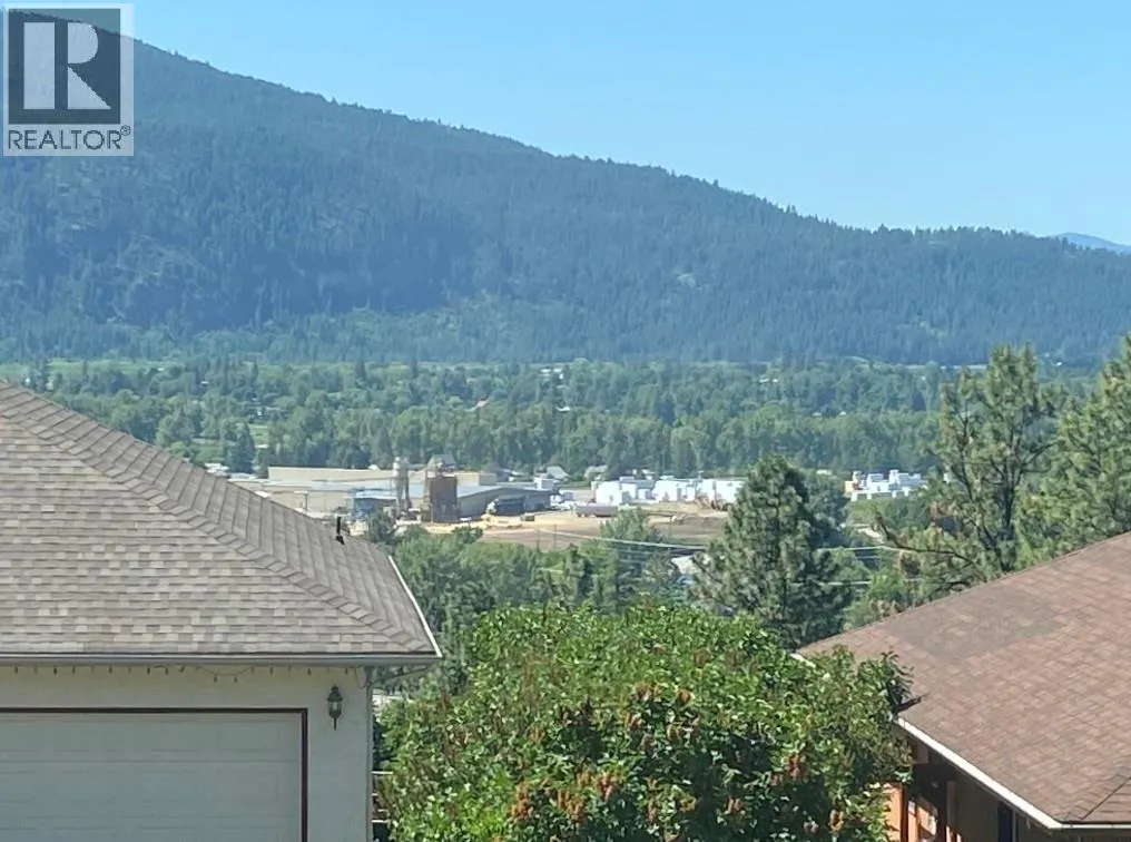 7437 VALLEY HEIGHTS Drive