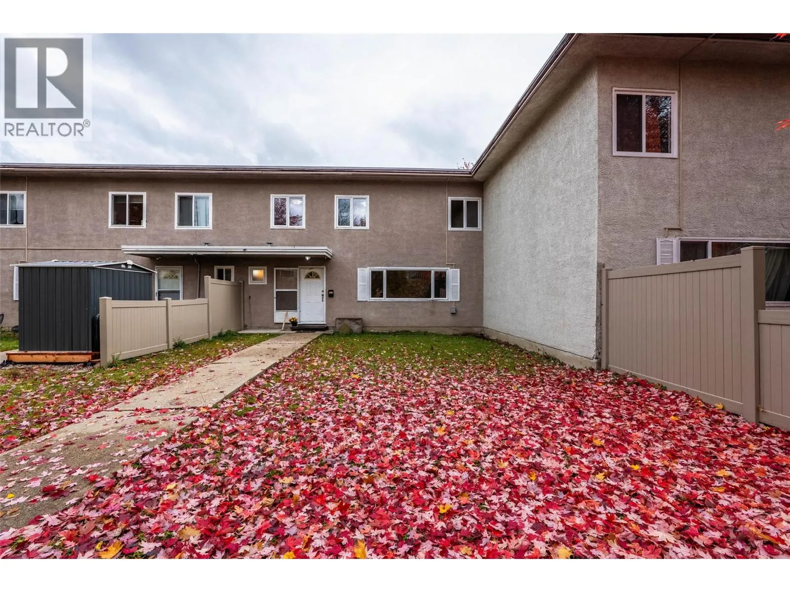 431 Richards Street W