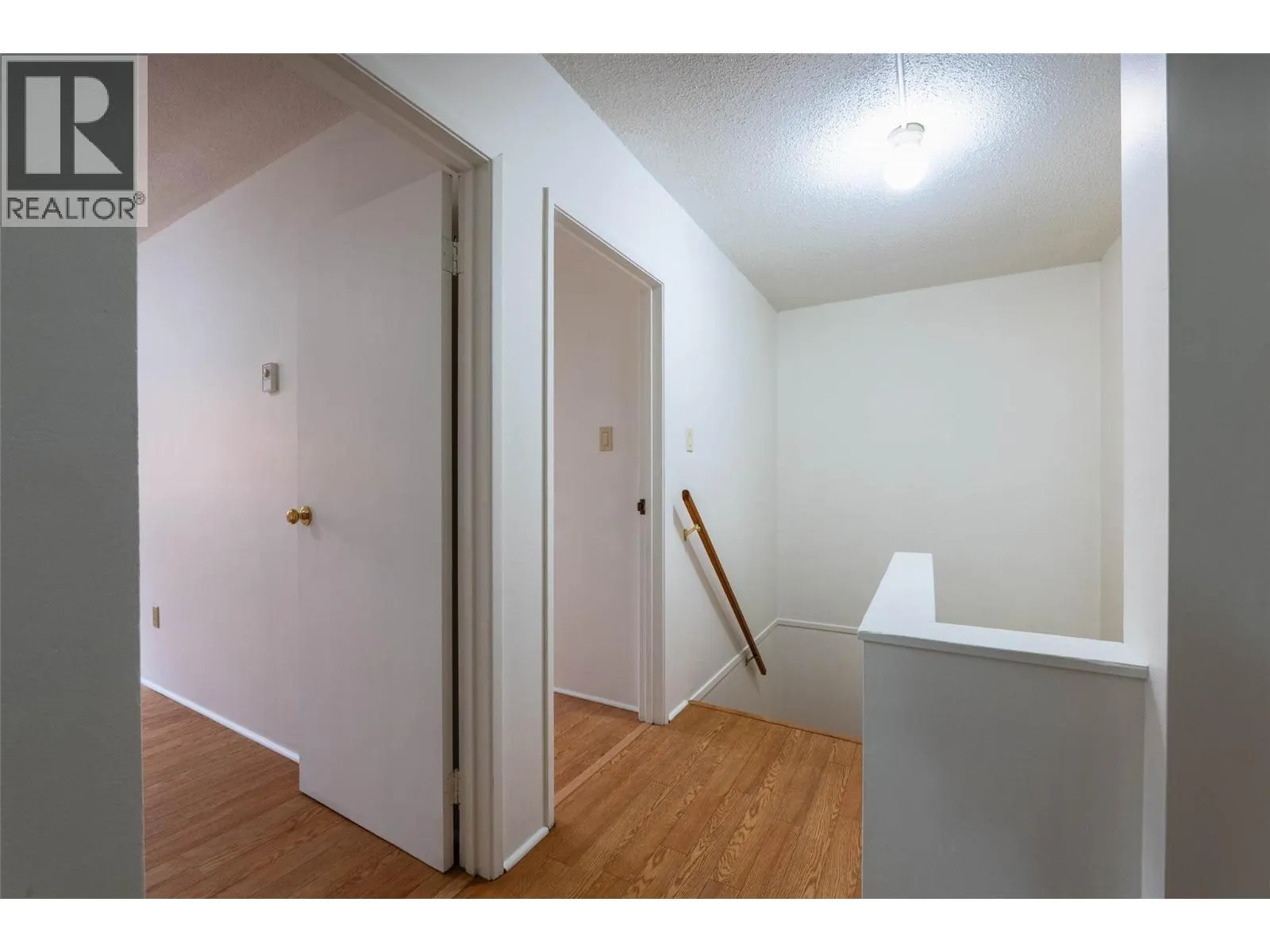 431 Richards Street W