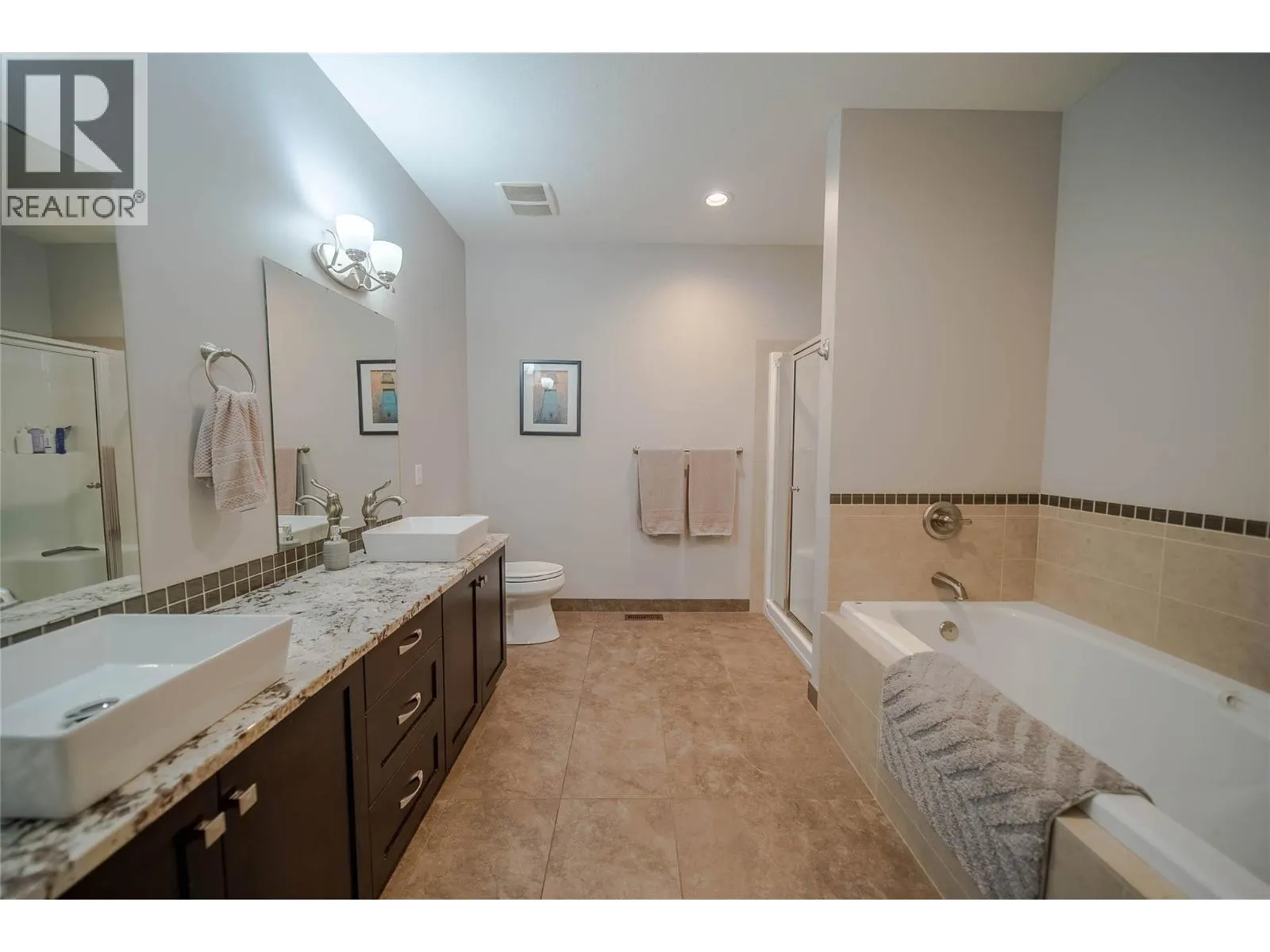 233 BOULDER  NW Creek