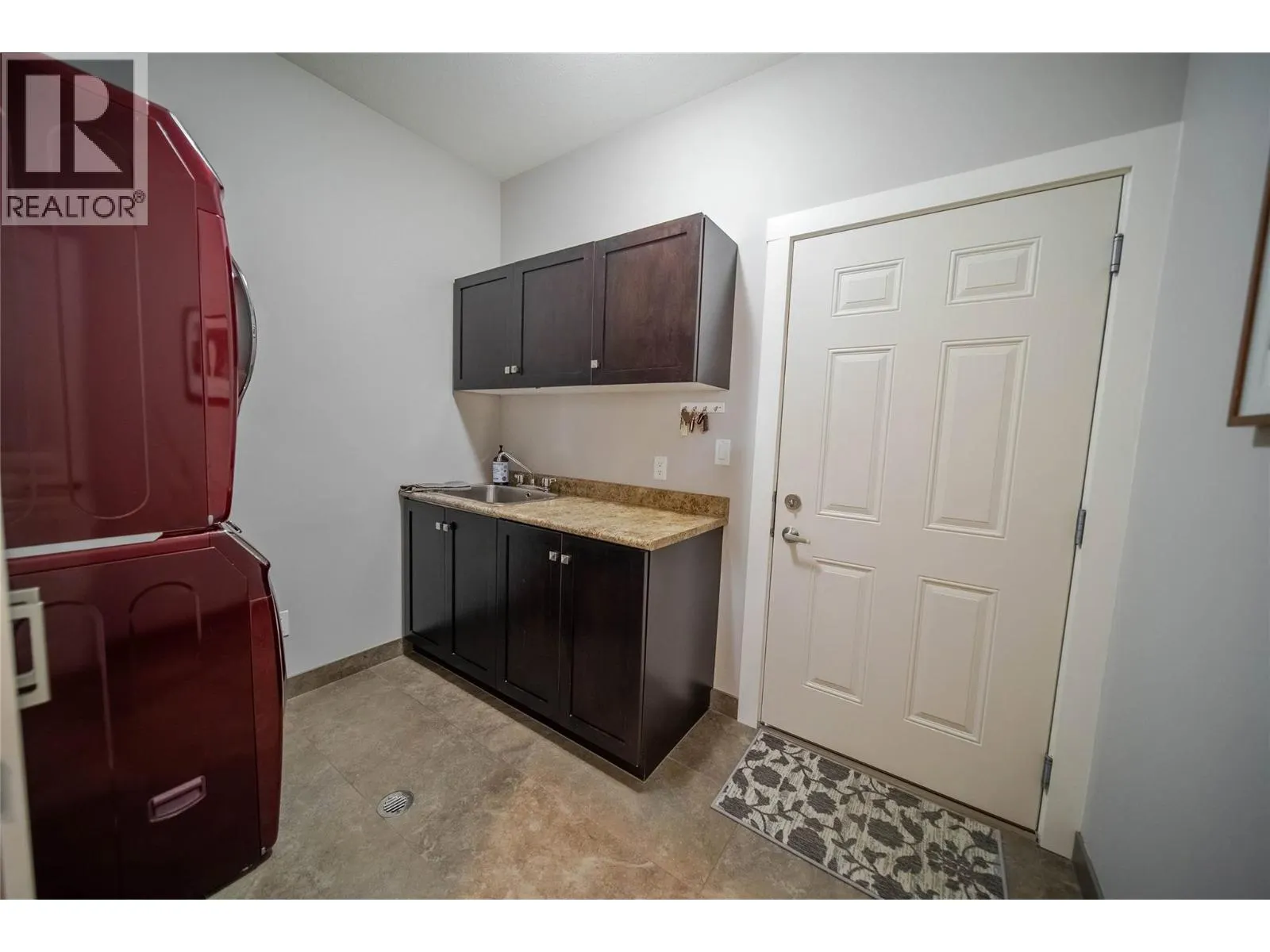 233 BOULDER  NW Creek