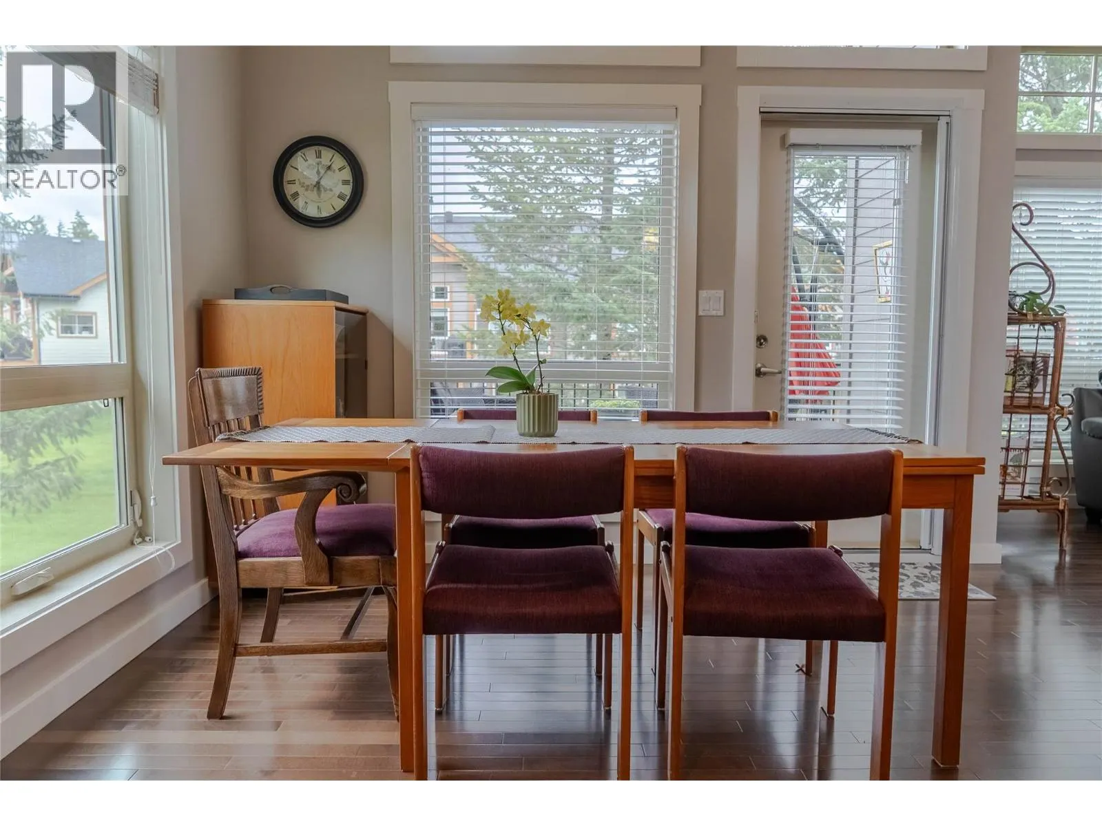 233 BOULDER  NW Creek