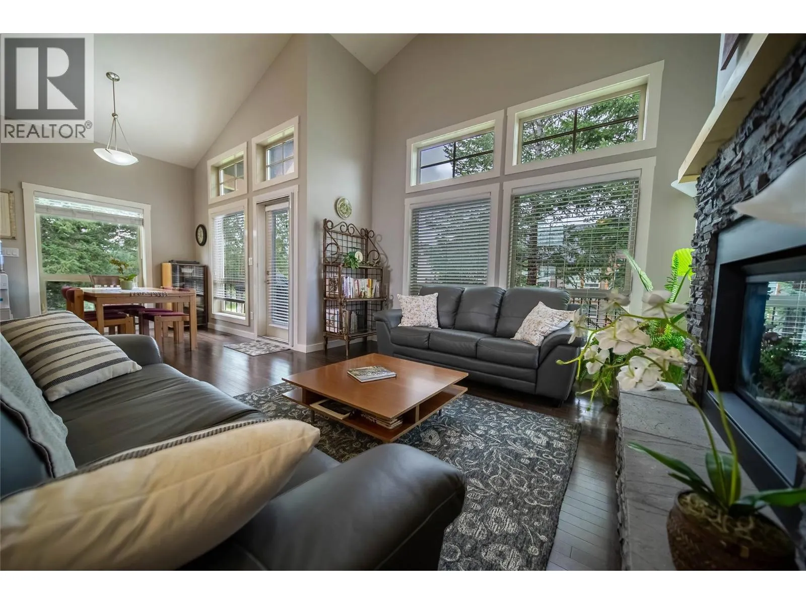 233 BOULDER  NW Creek