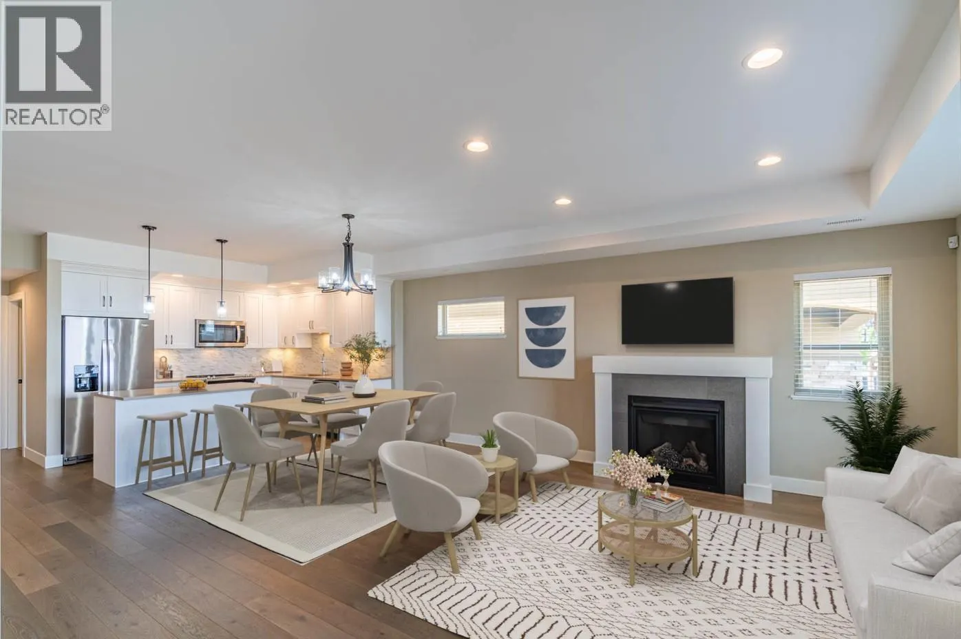 2171 VAN HORNE Drive Unit# 31