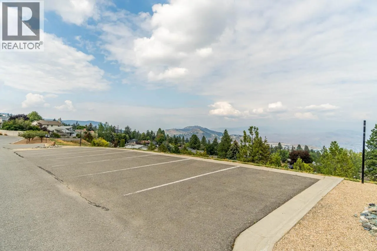 2171 VAN HORNE Drive Unit# 31