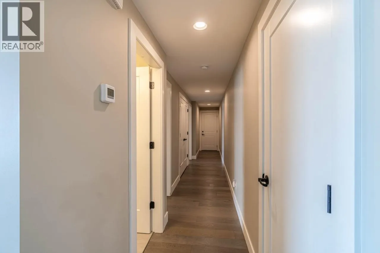 2171 VAN HORNE Drive Unit# 31