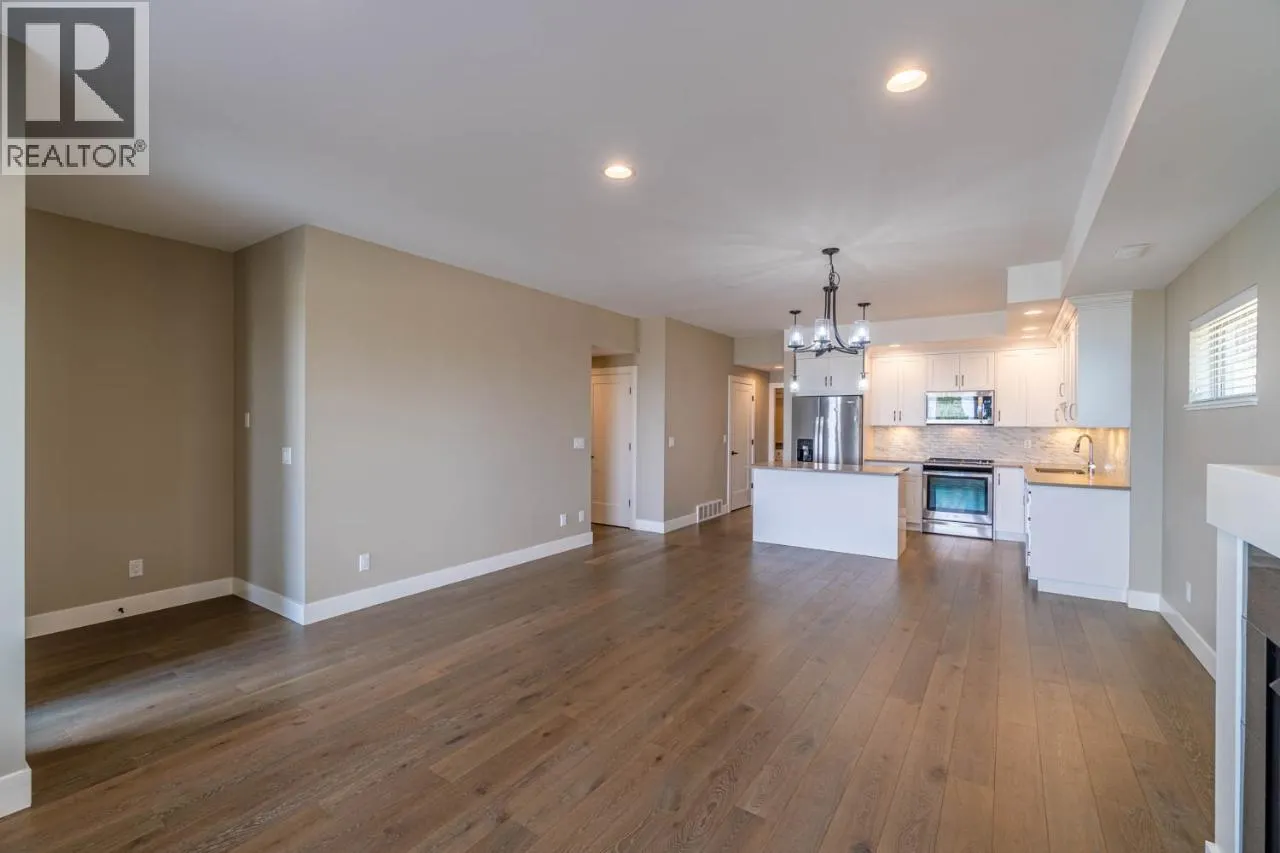 2171 VAN HORNE Drive Unit# 31