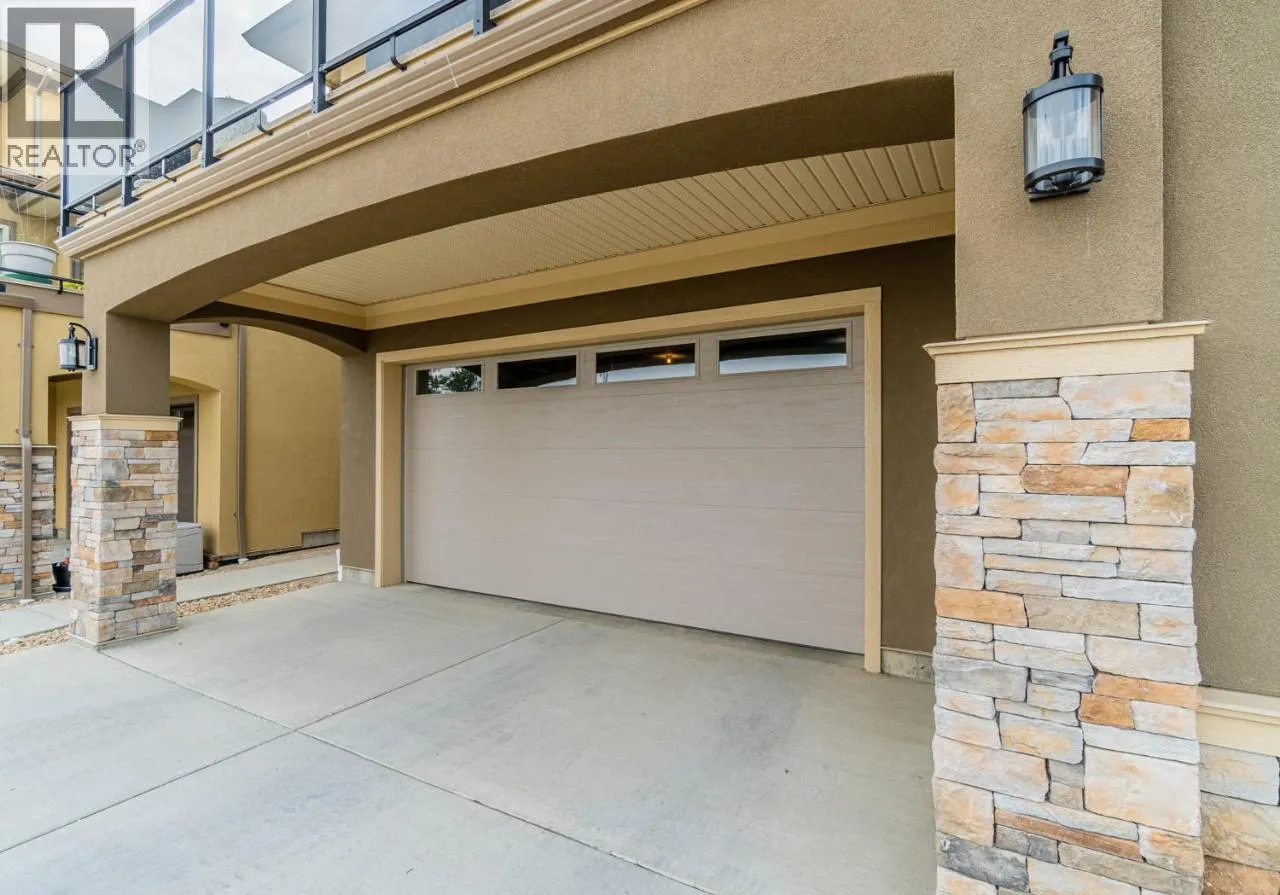 2171 VAN HORNE Drive Unit# 31