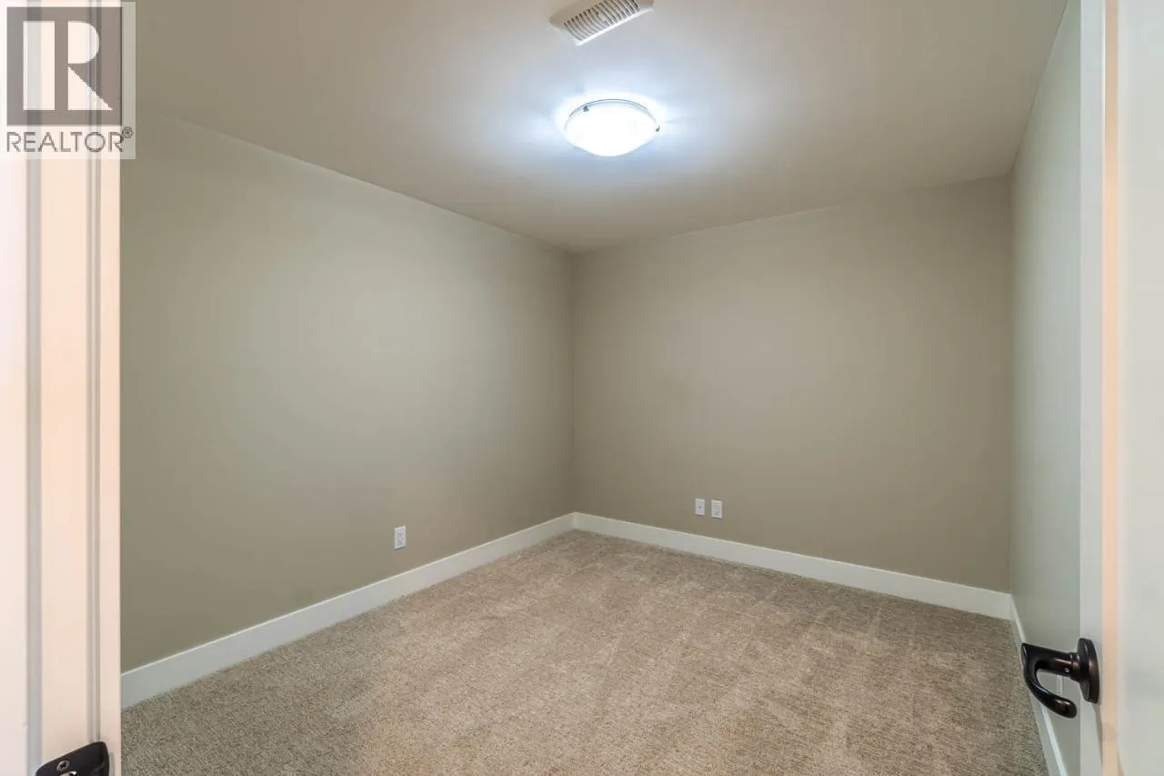 2171 VAN HORNE Drive Unit# 31