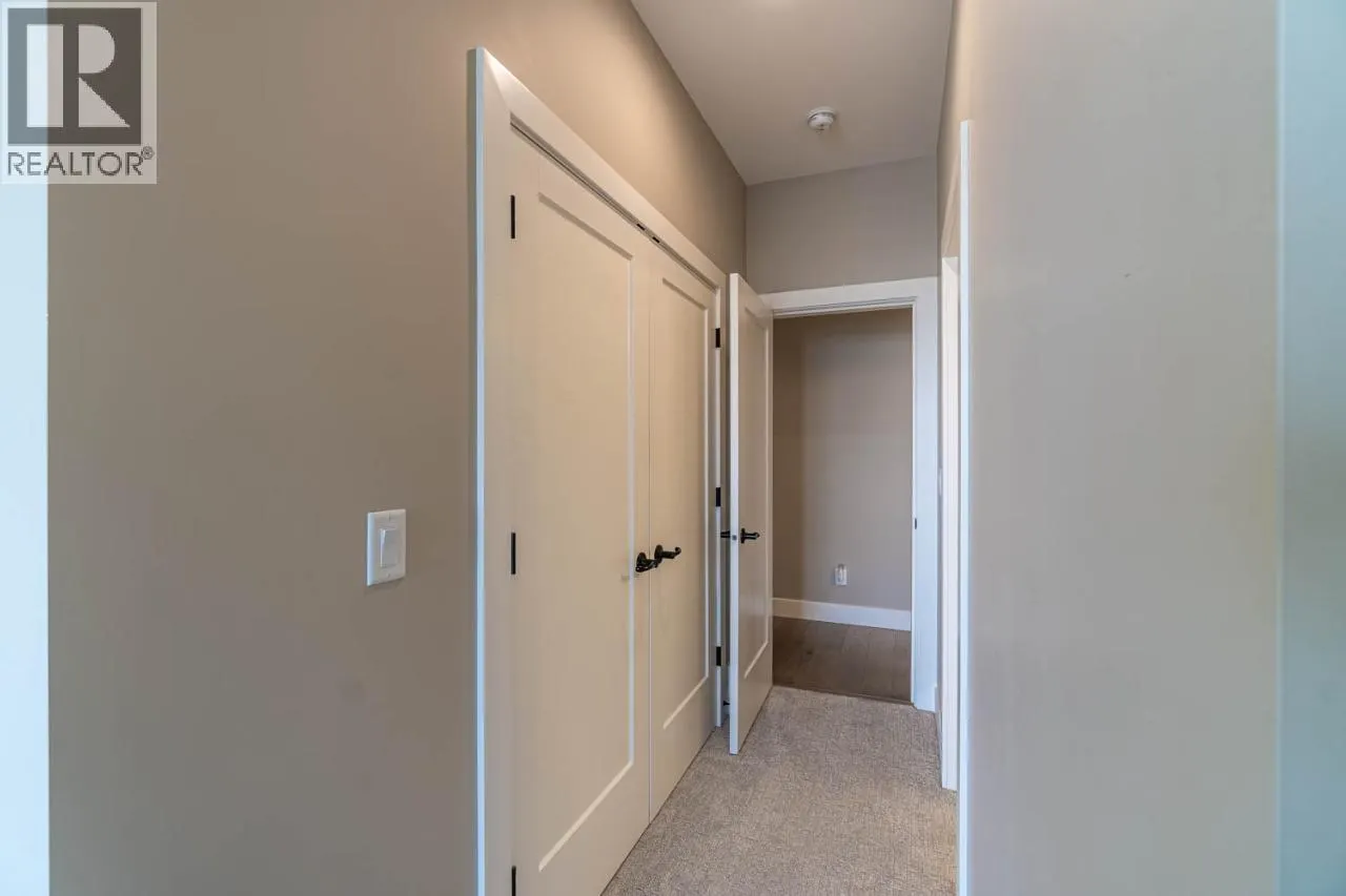 2171 VAN HORNE Drive Unit# 31