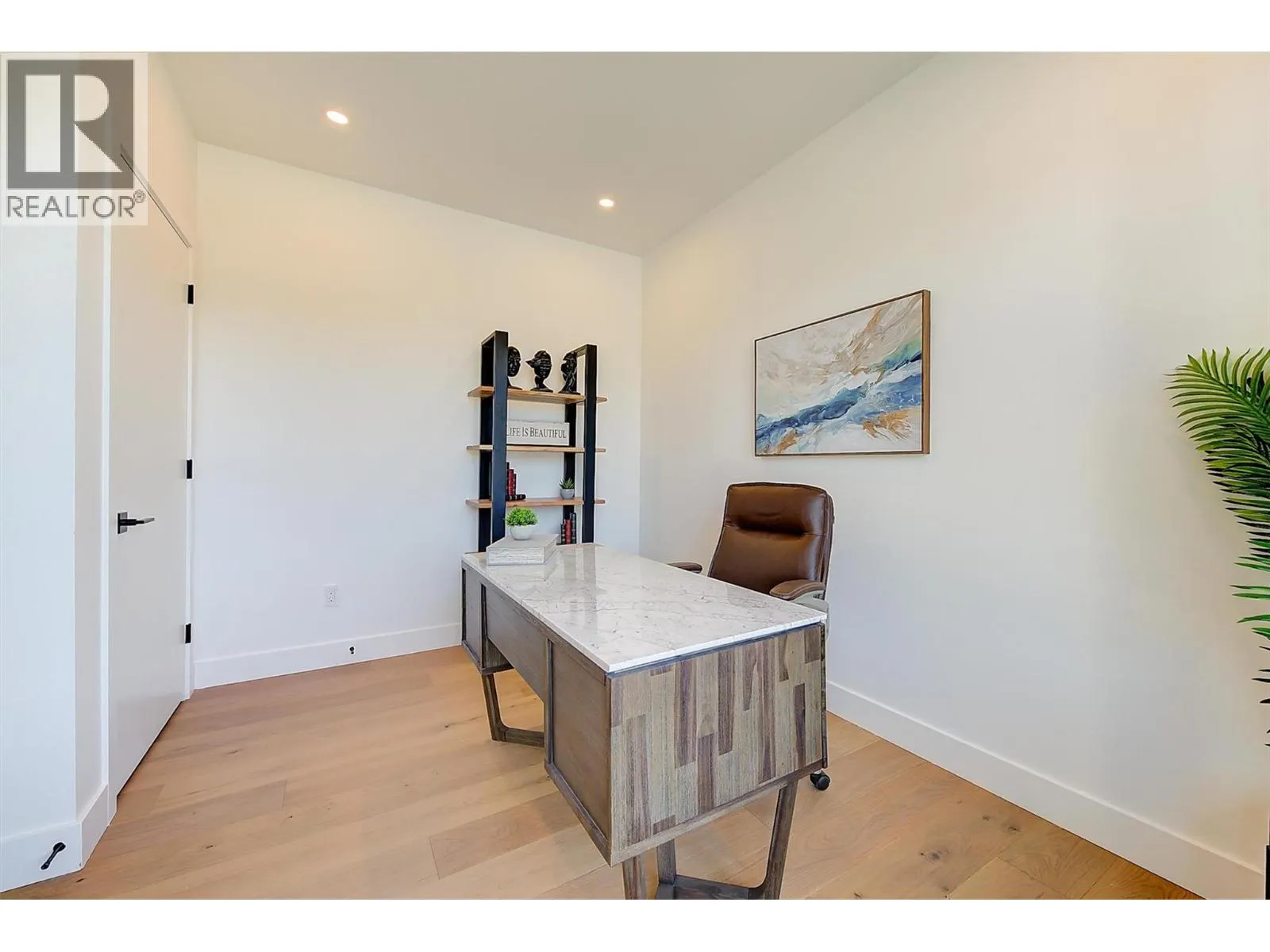 3342 Vineyard View Drive