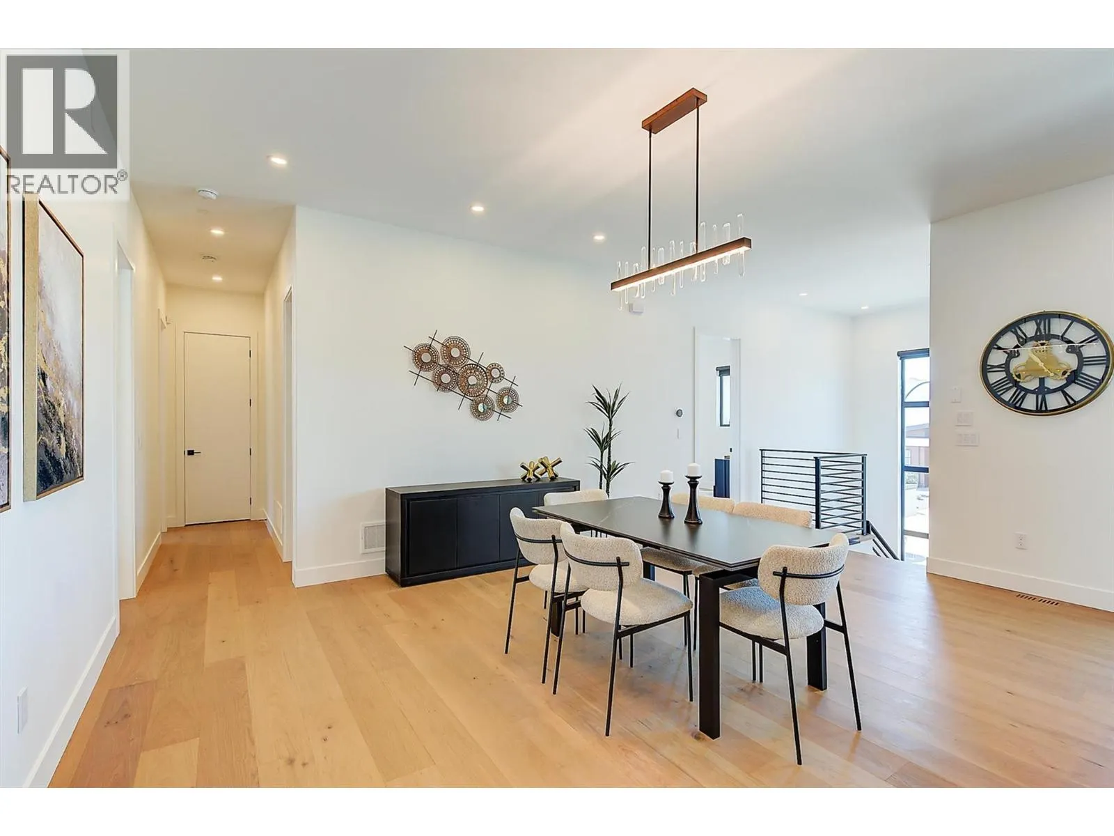 3342 Vineyard View Drive