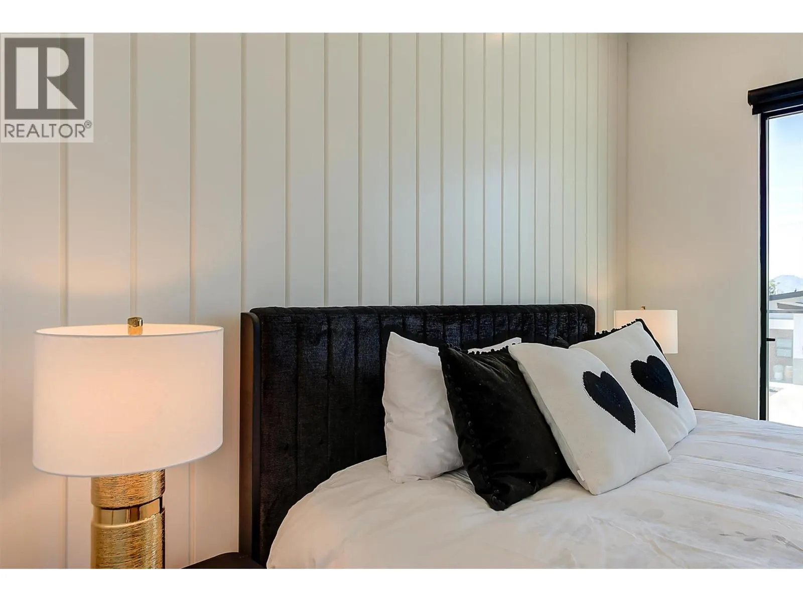 3342 Vineyard View Drive