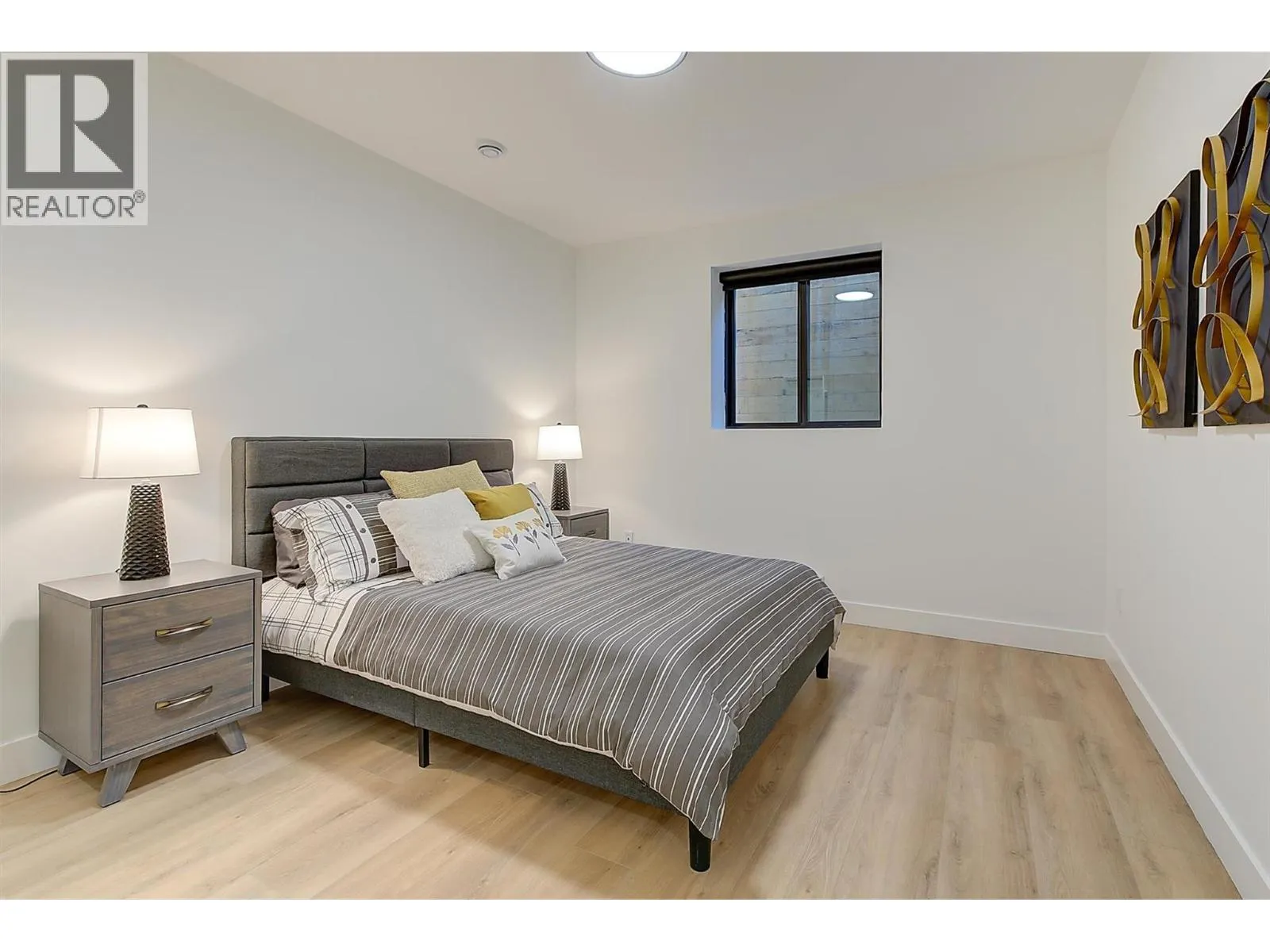 3342 Vineyard View Drive