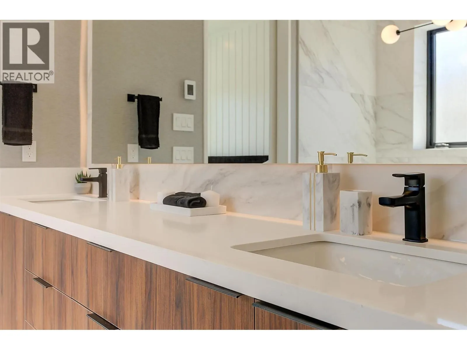 3342 Vineyard View Drive