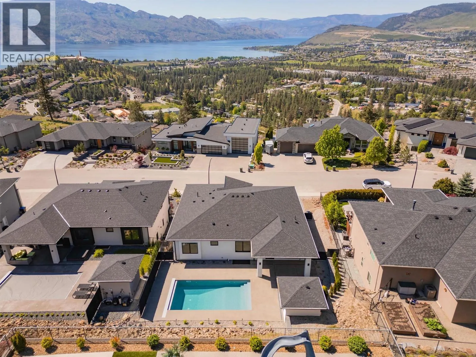 3342 Vineyard View Drive