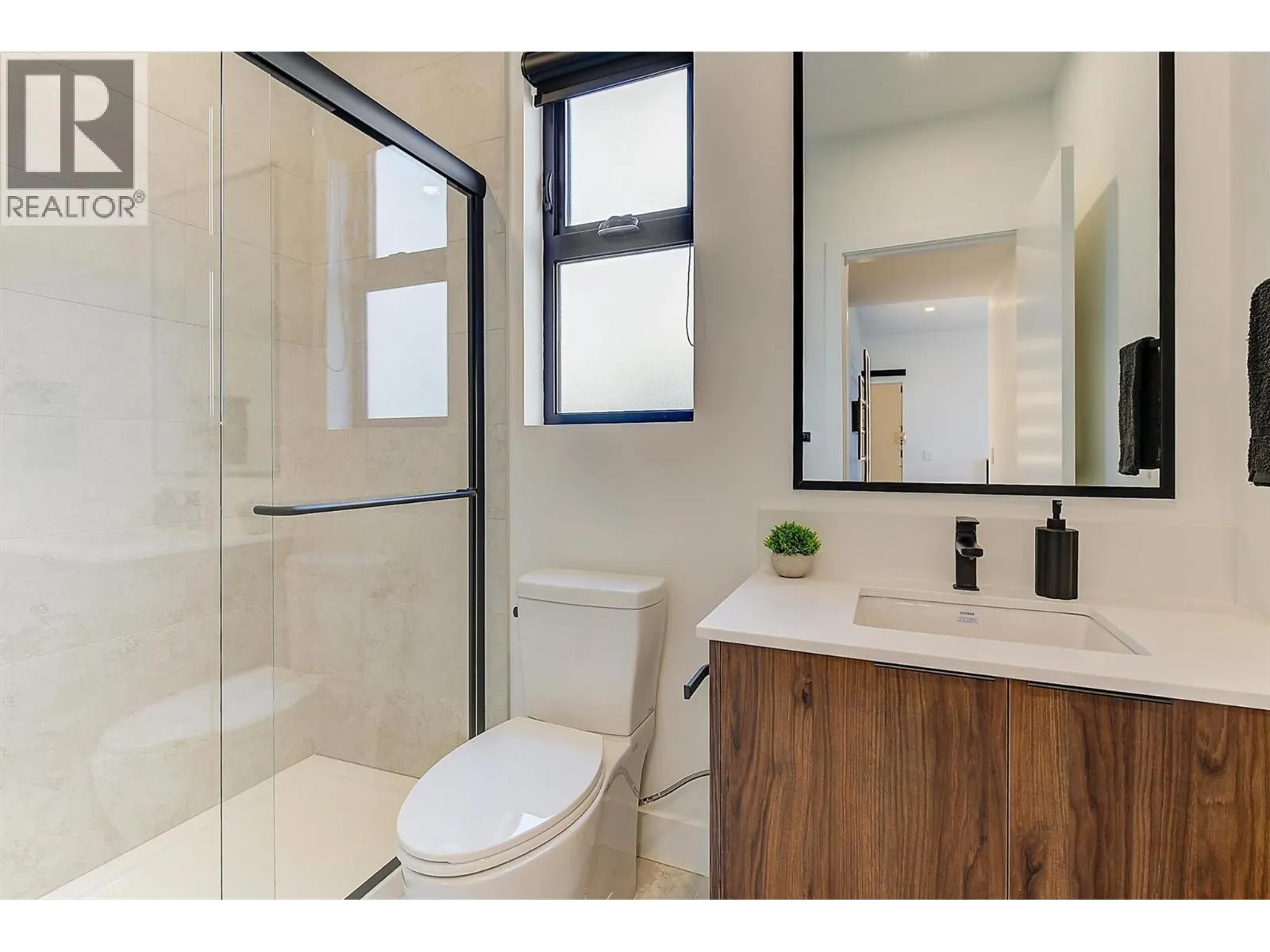 3342 Vineyard View Drive