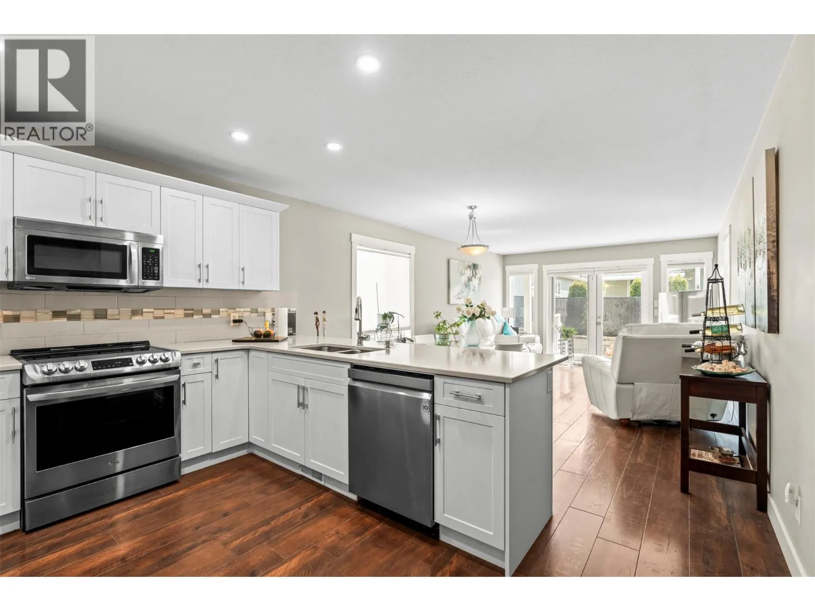 2100 55 Avenue Unit# 55