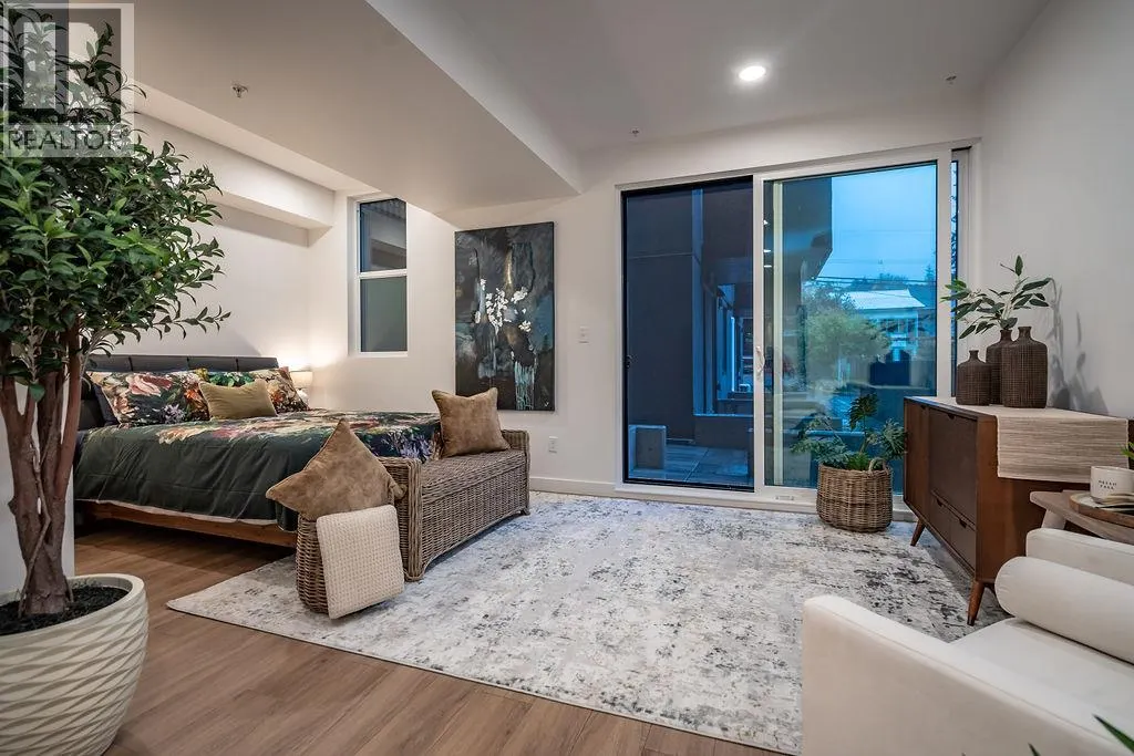 514 VICTORIA Street Unit# 209