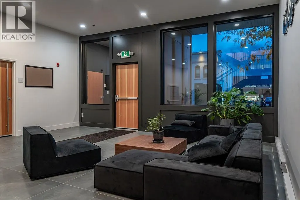514 VICTORIA Street Unit# 209