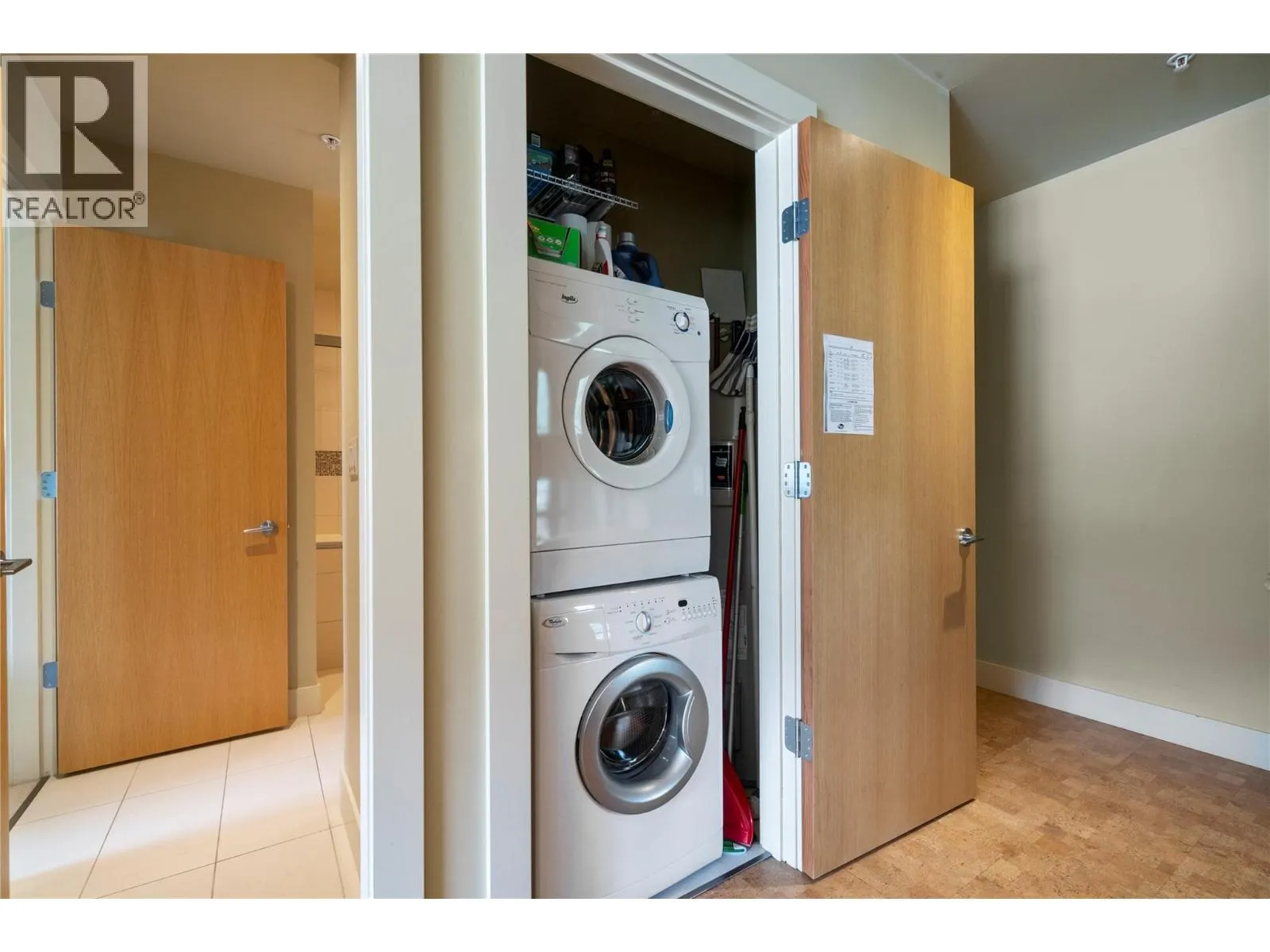 326 Mara Lake Lane Unit# 401