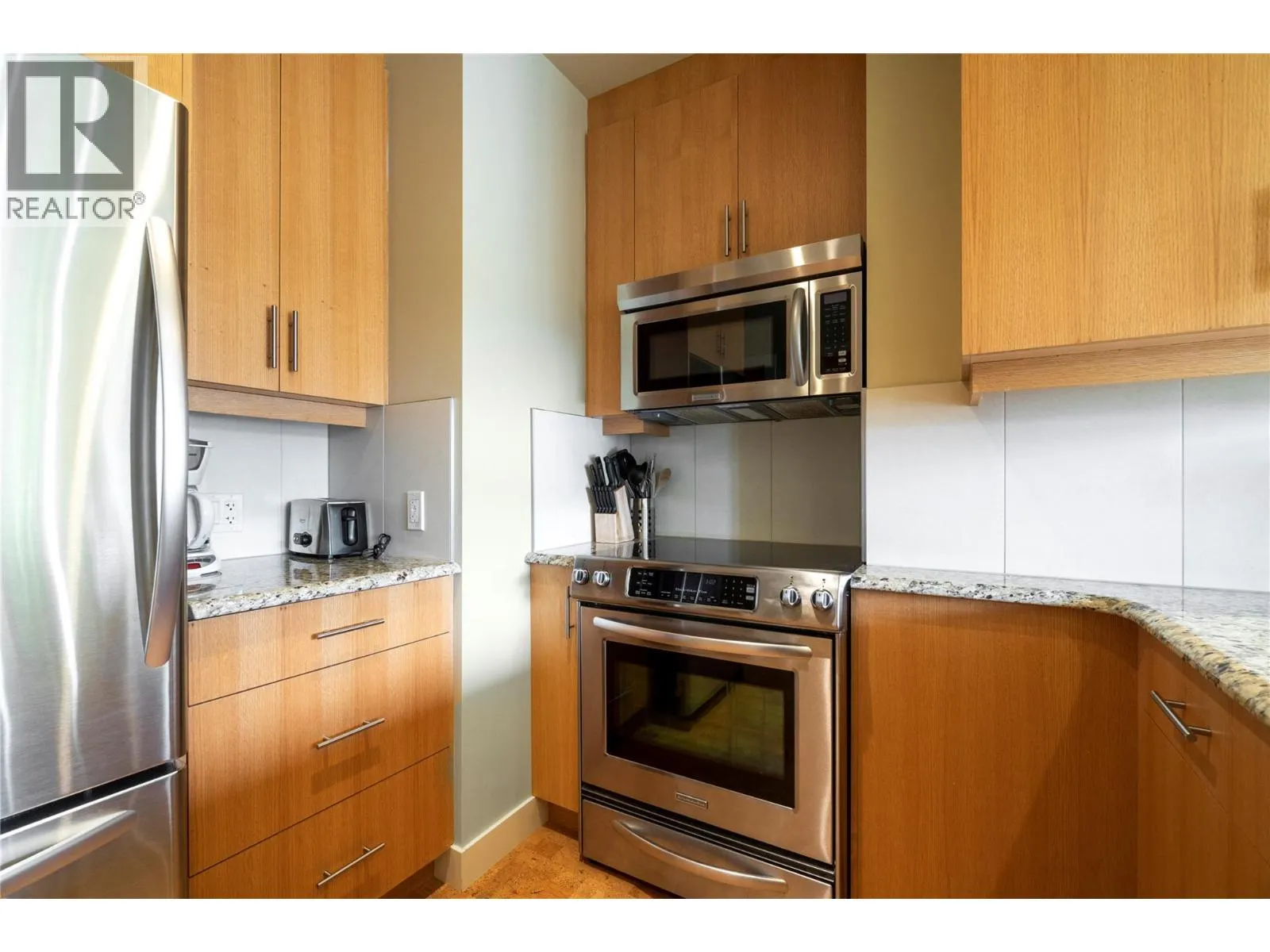326 Mara Lake Lane Unit# 401
