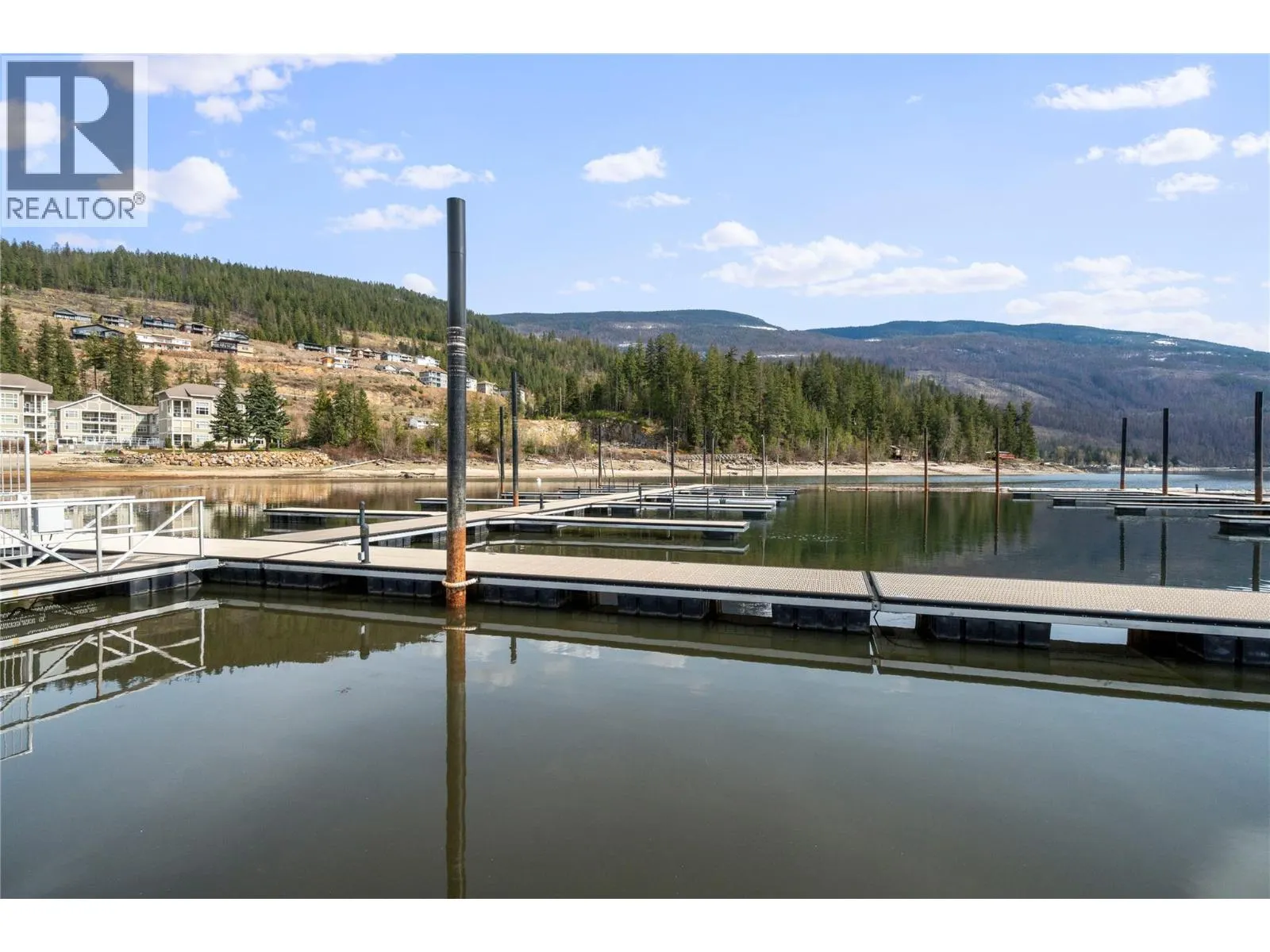 326 Mara Lake Lane Unit# 401