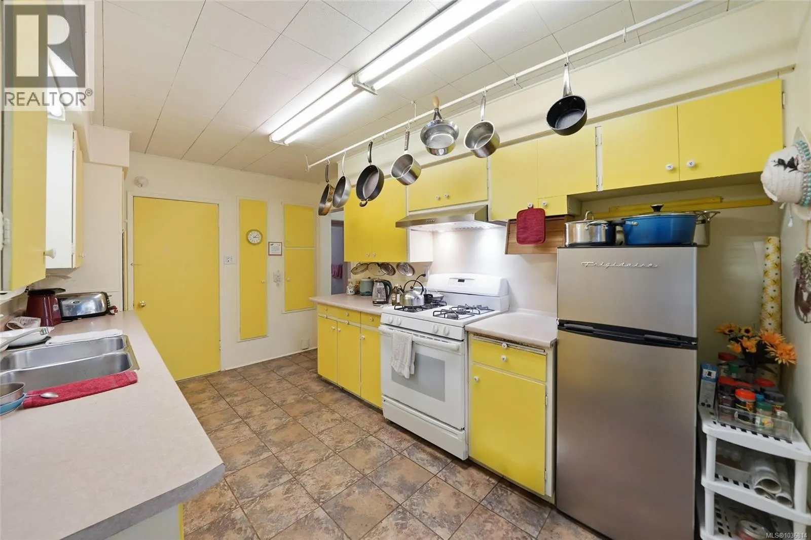 369 Baker Rd