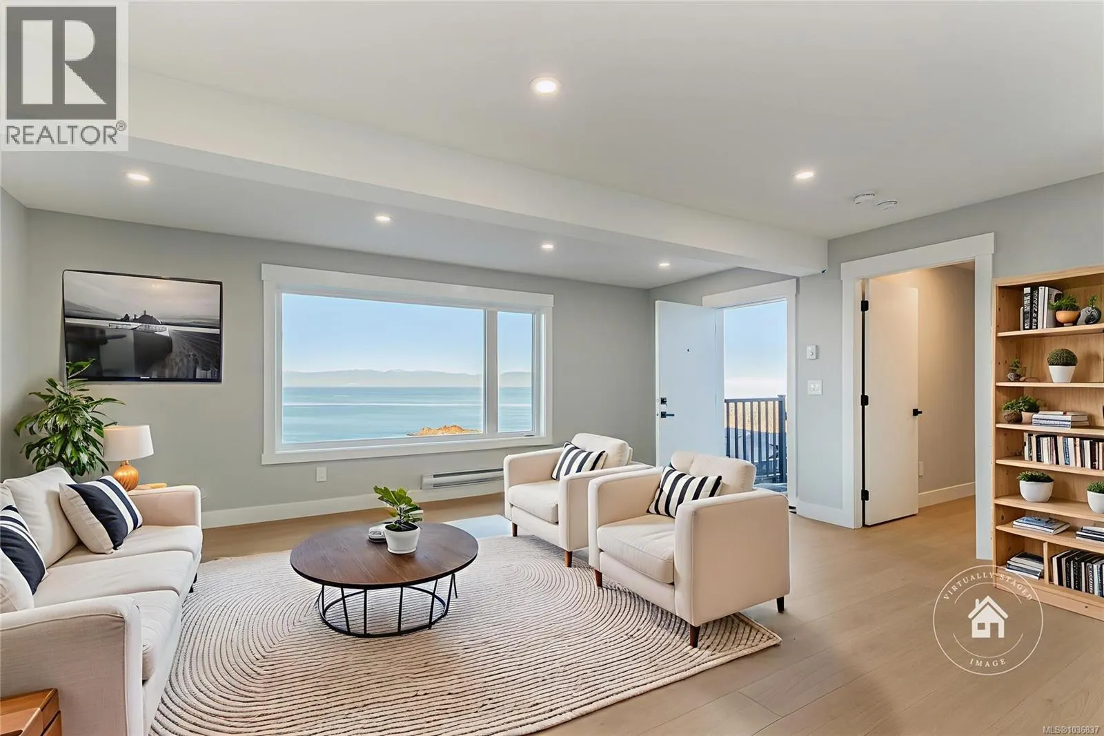 3865 Gulfview Dr