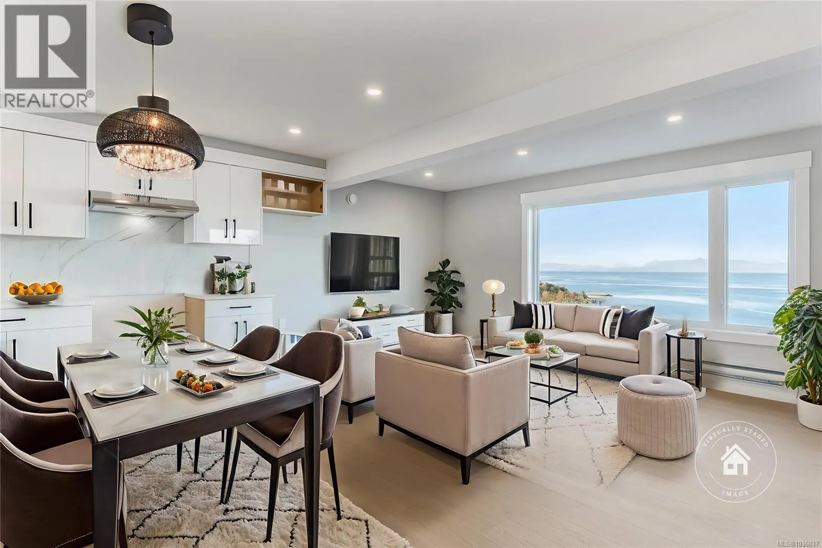 3865 Gulfview Dr