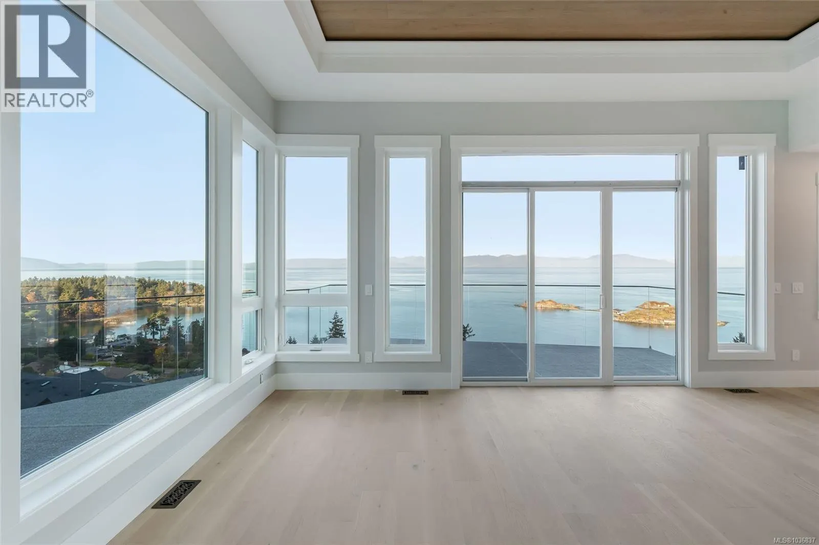 3865 Gulfview Dr