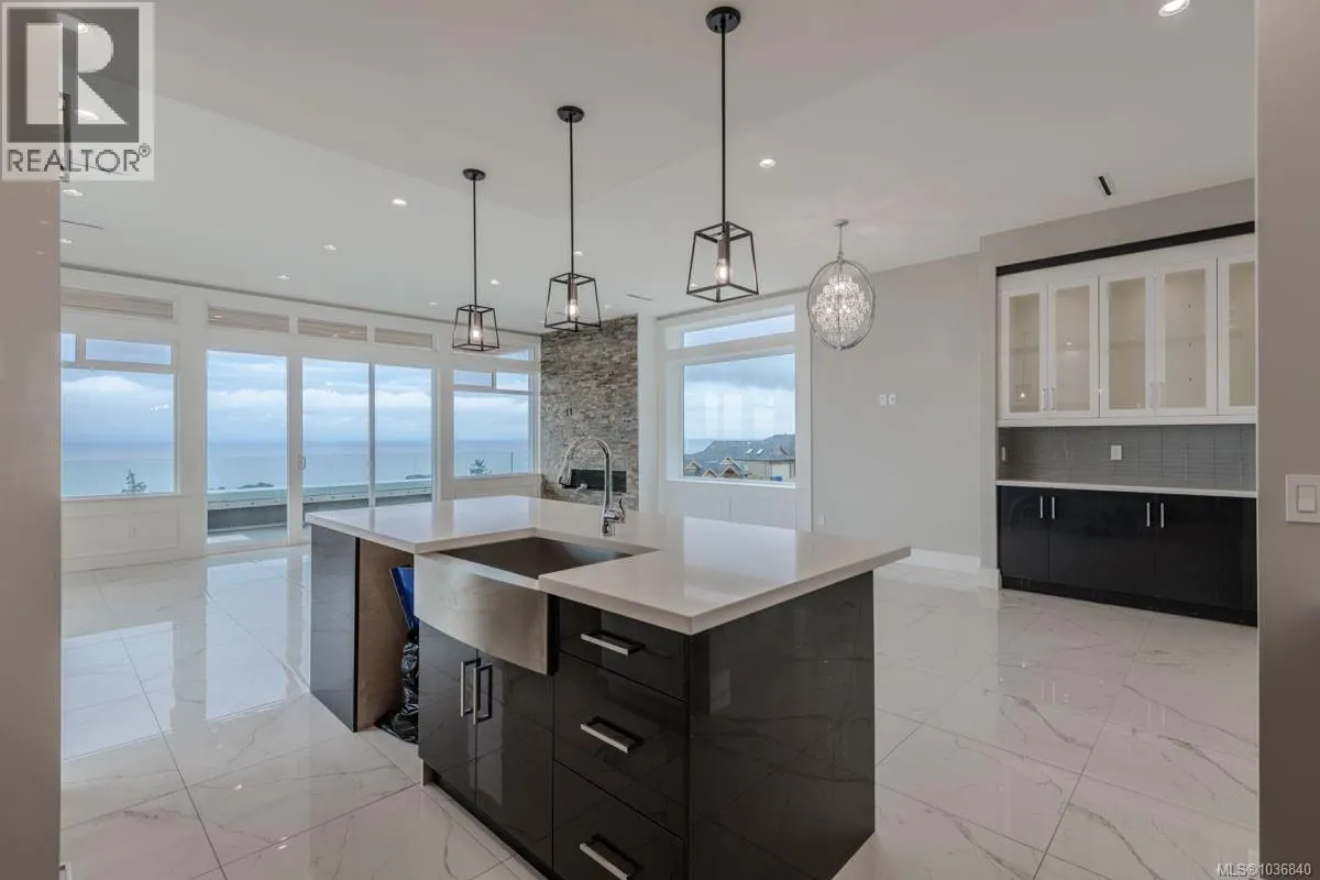 3887 Gulfview Dr