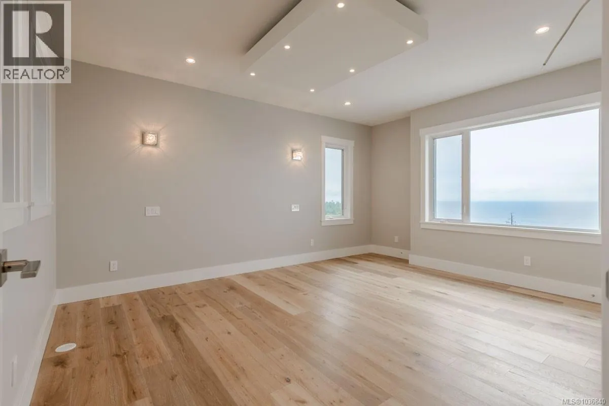 3887 Gulfview Dr