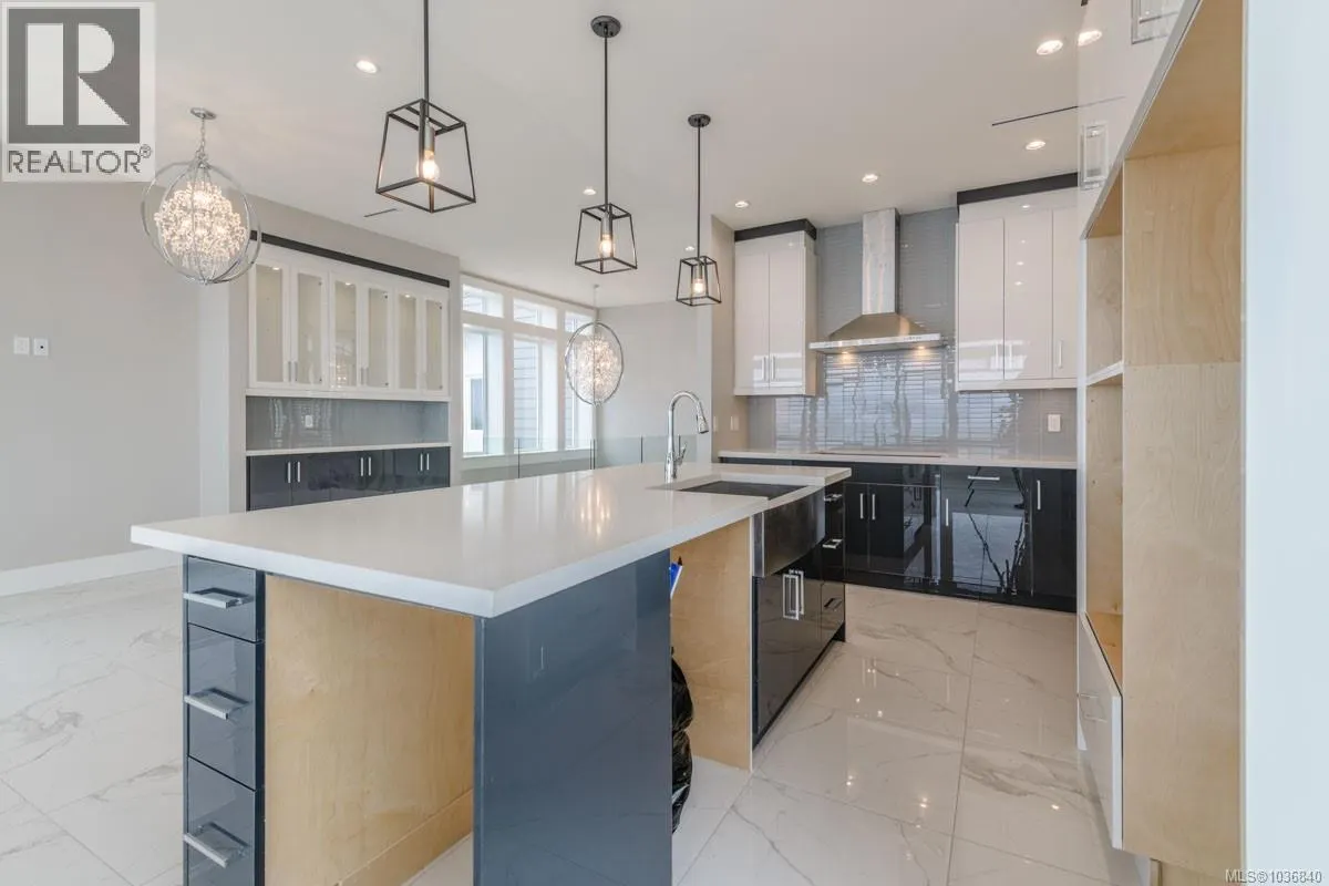 3887 Gulfview Dr