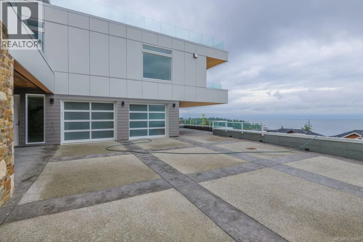 3887 Gulfview Dr