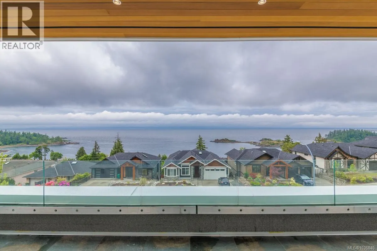3887 Gulfview Dr