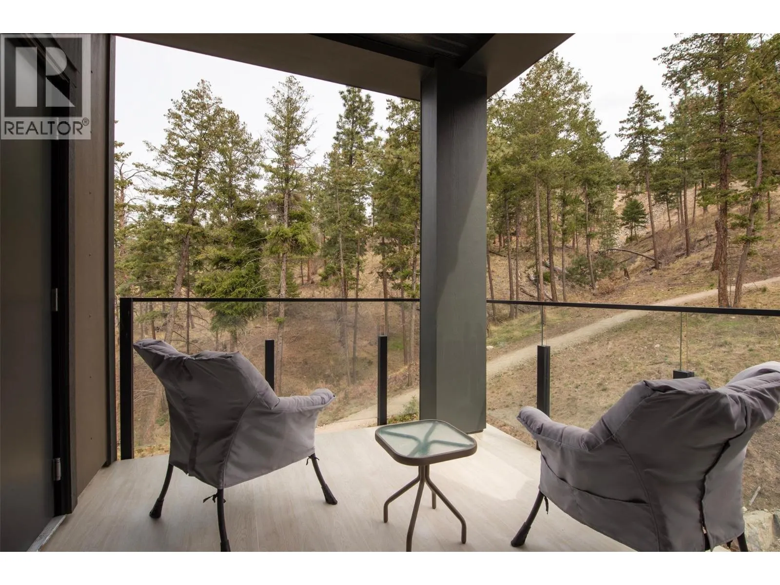 3475 Granite Close Unit# 401
