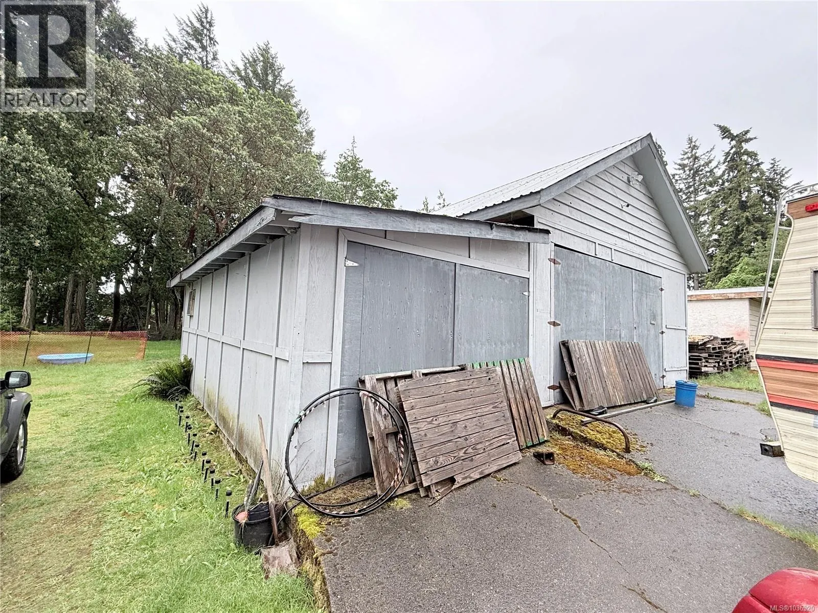 2321 Sooke Rd