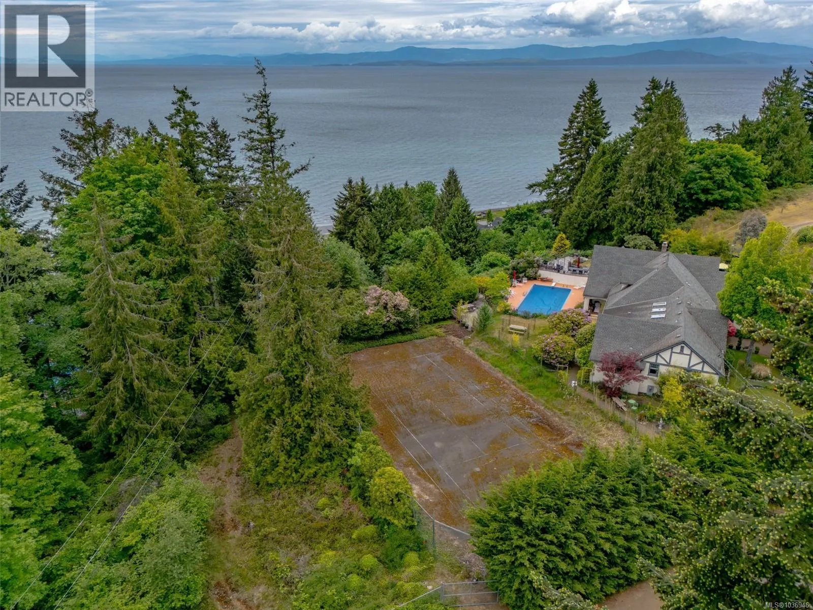 391 Burnham Rd