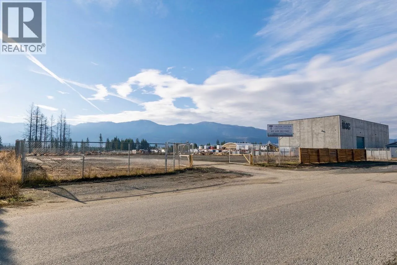 3818 Kenwood Gate Lot# B