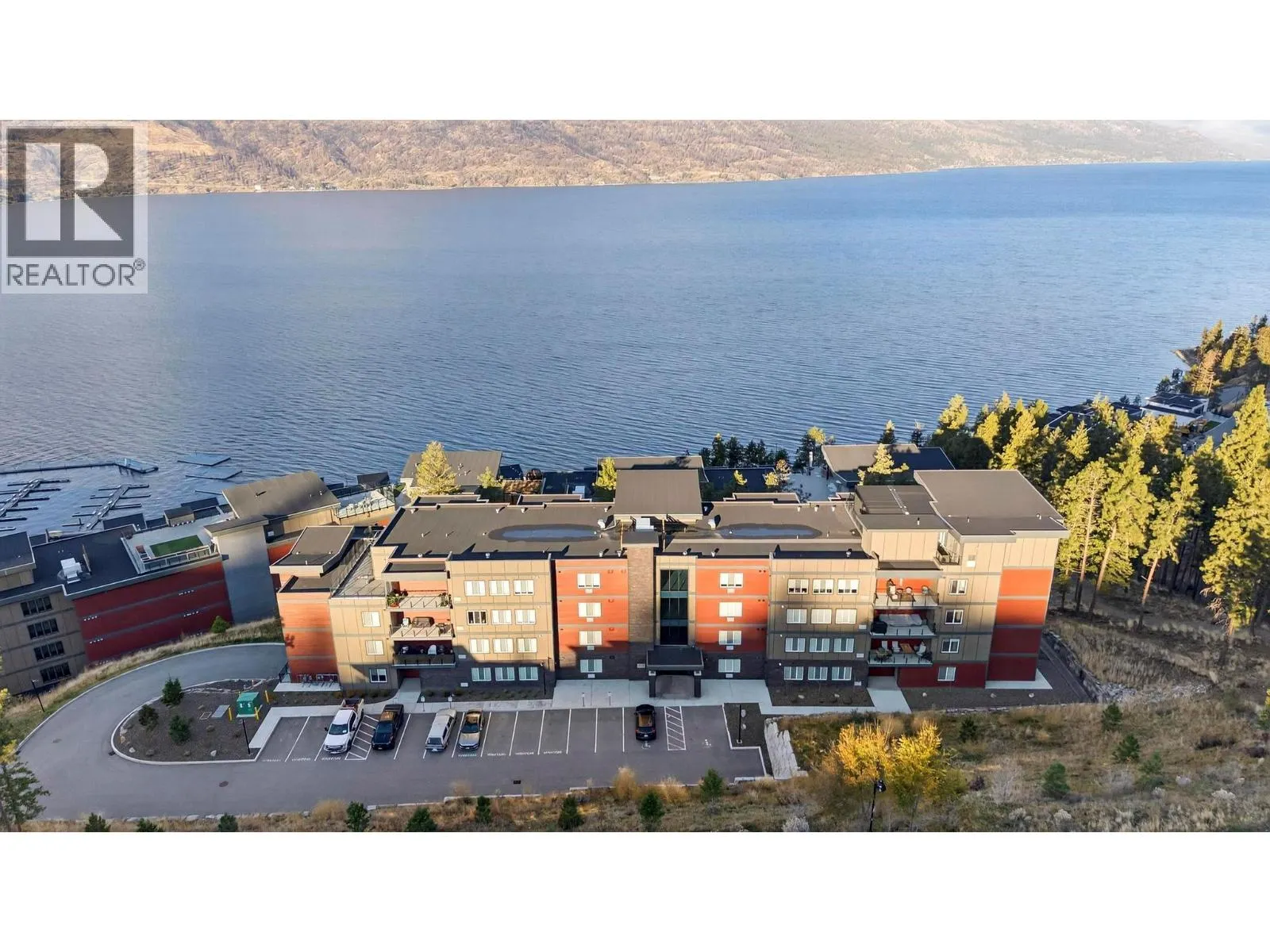 3434 McKinley Beach Drive Unit# 408