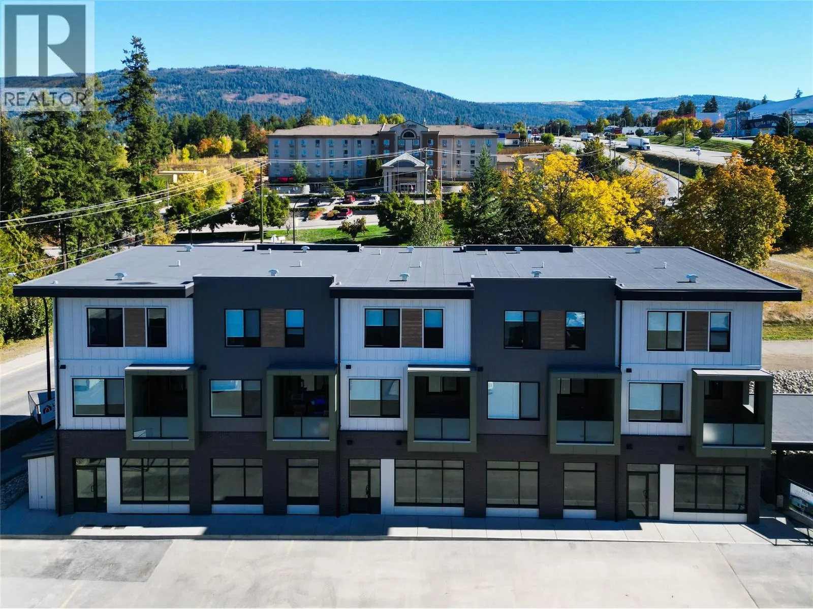 2110 11 Avenue NE Unit# B101