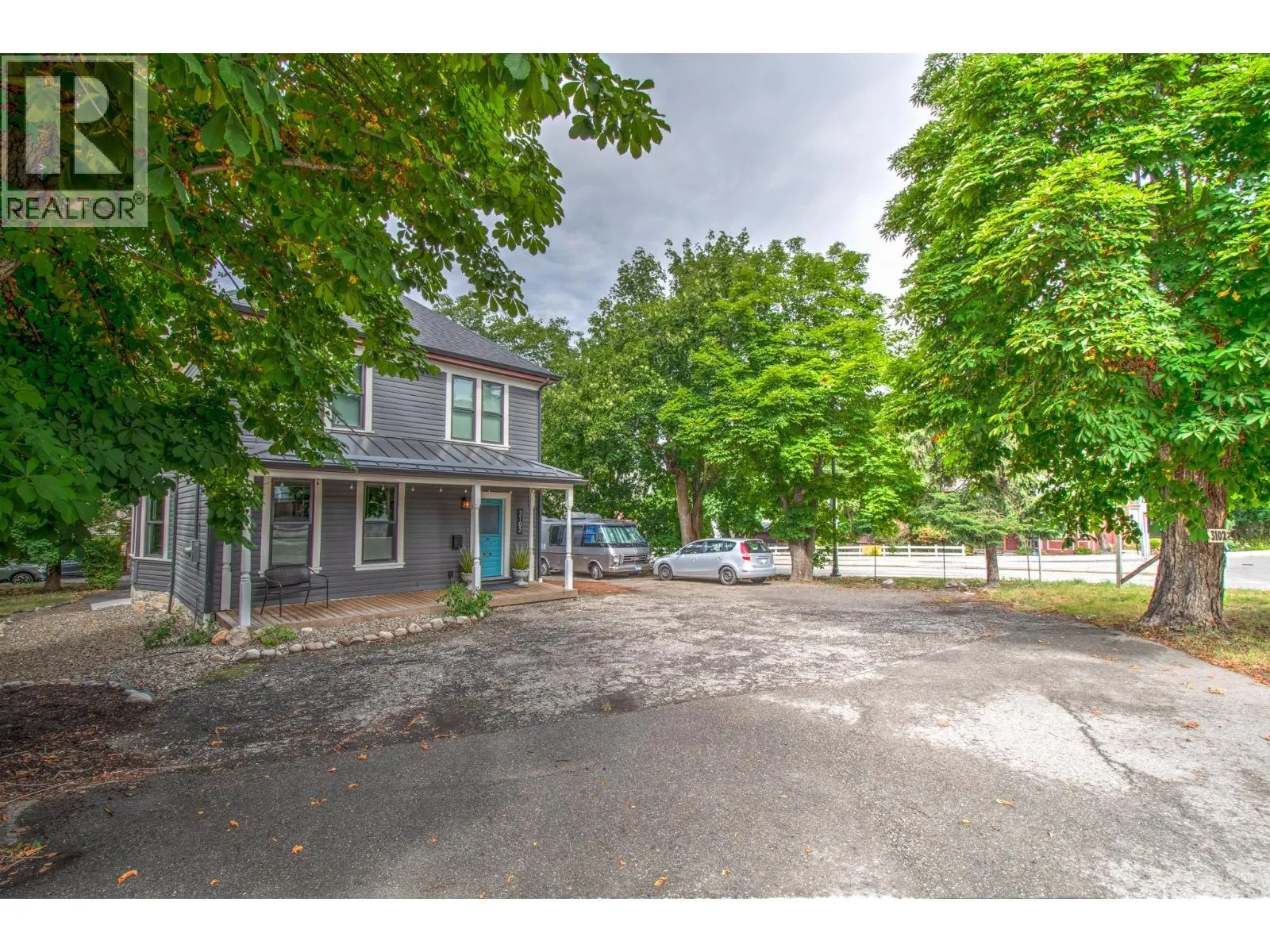 3102 Pleasant Valley Road