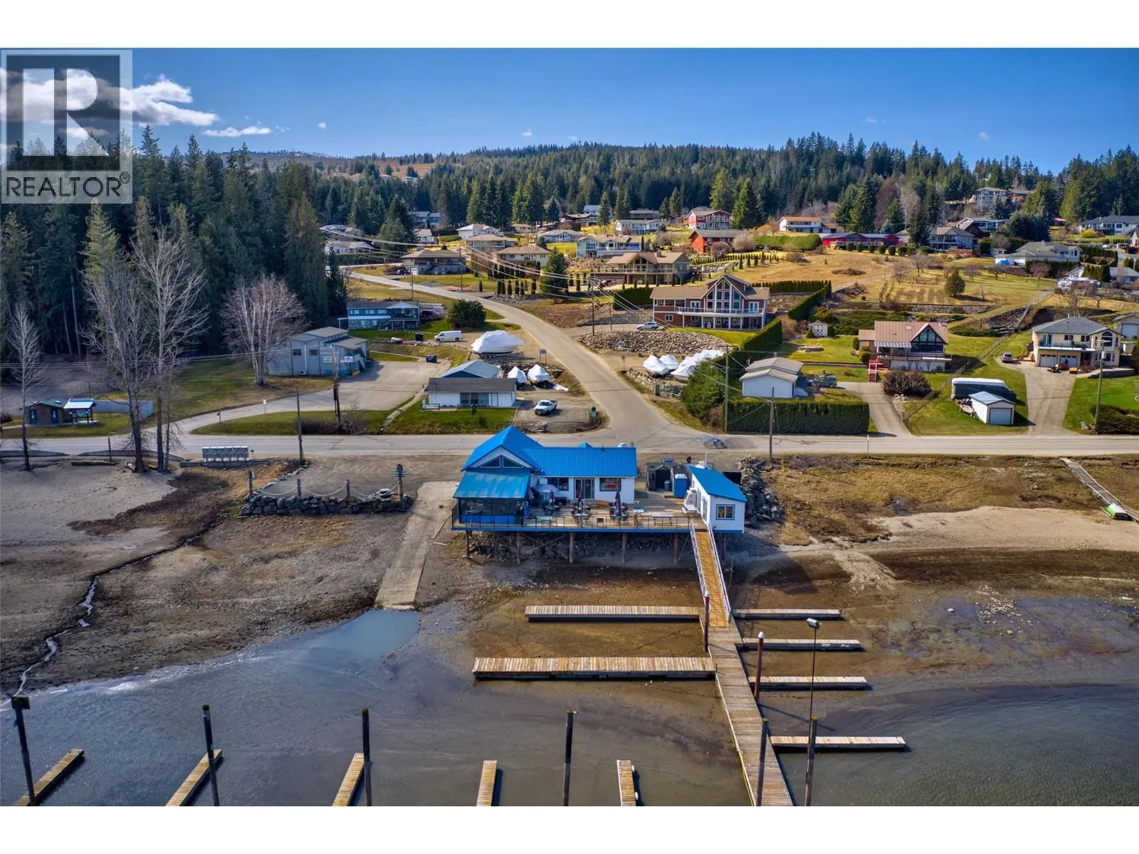 2886 Marine Drive