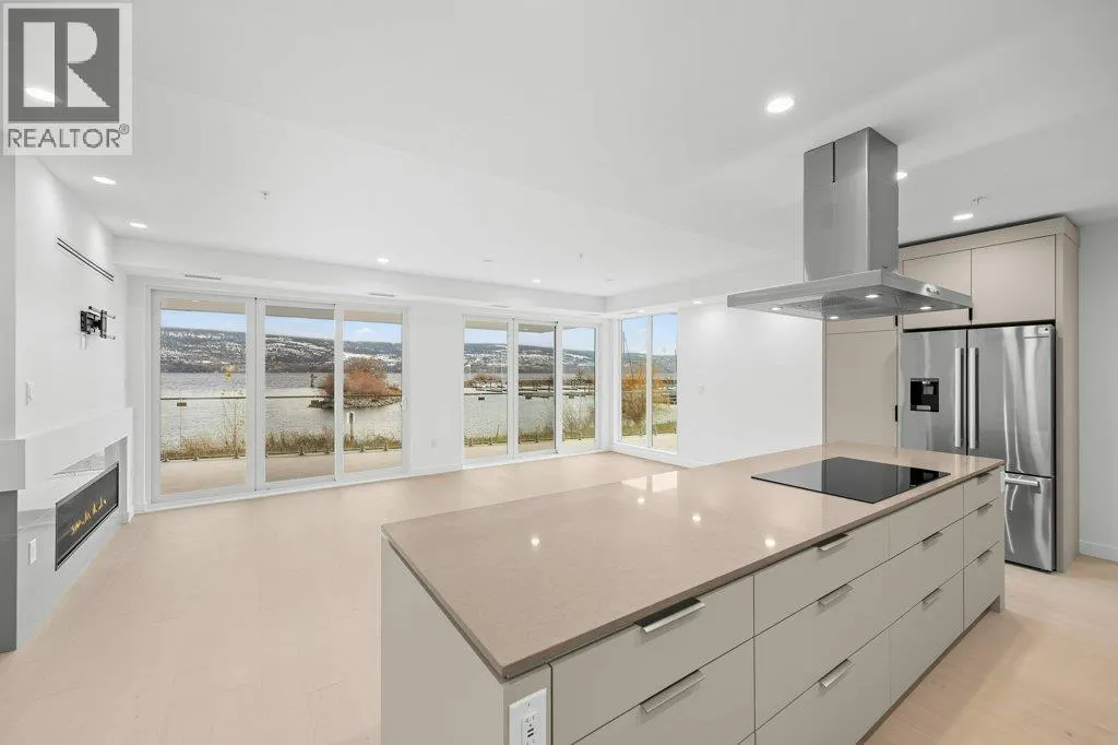 13419 Lakeshore Drive S Unit# 101