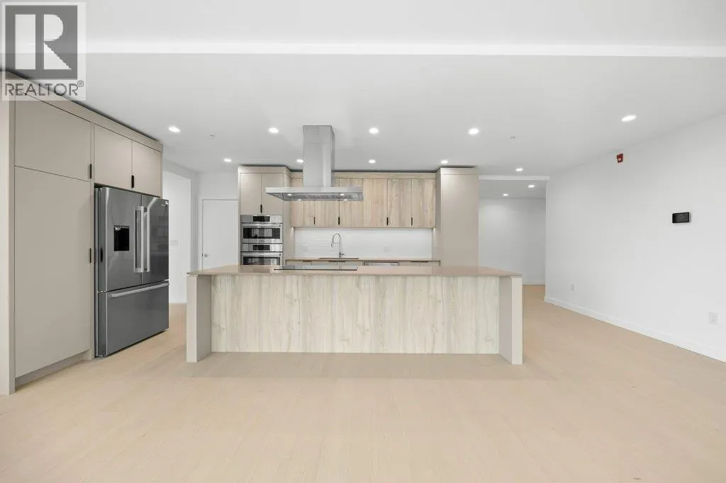13419 Lakeshore Drive S Unit# 101