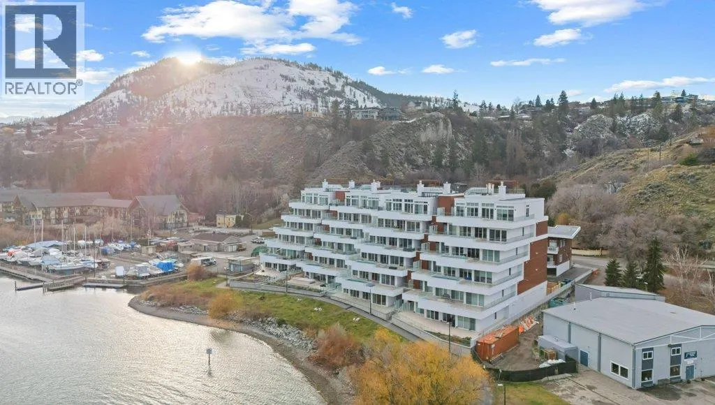 13419 Lakeshore Drive S Unit# 101